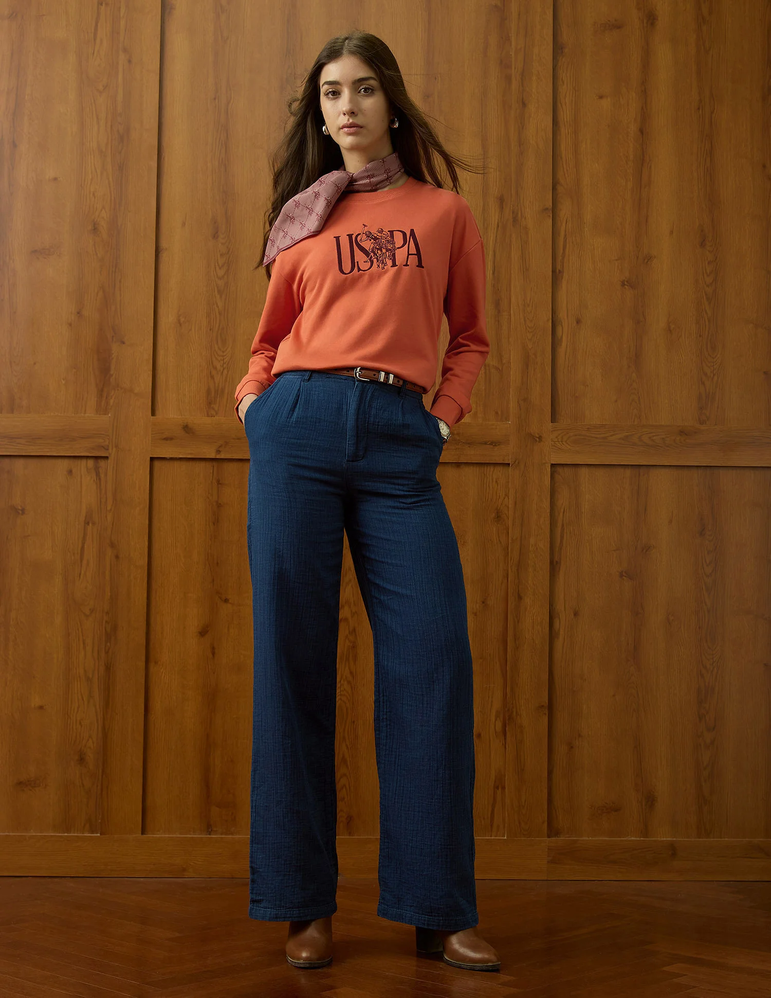 Brand Embroidered Drop Shoulder Sweatshirt - Image 3