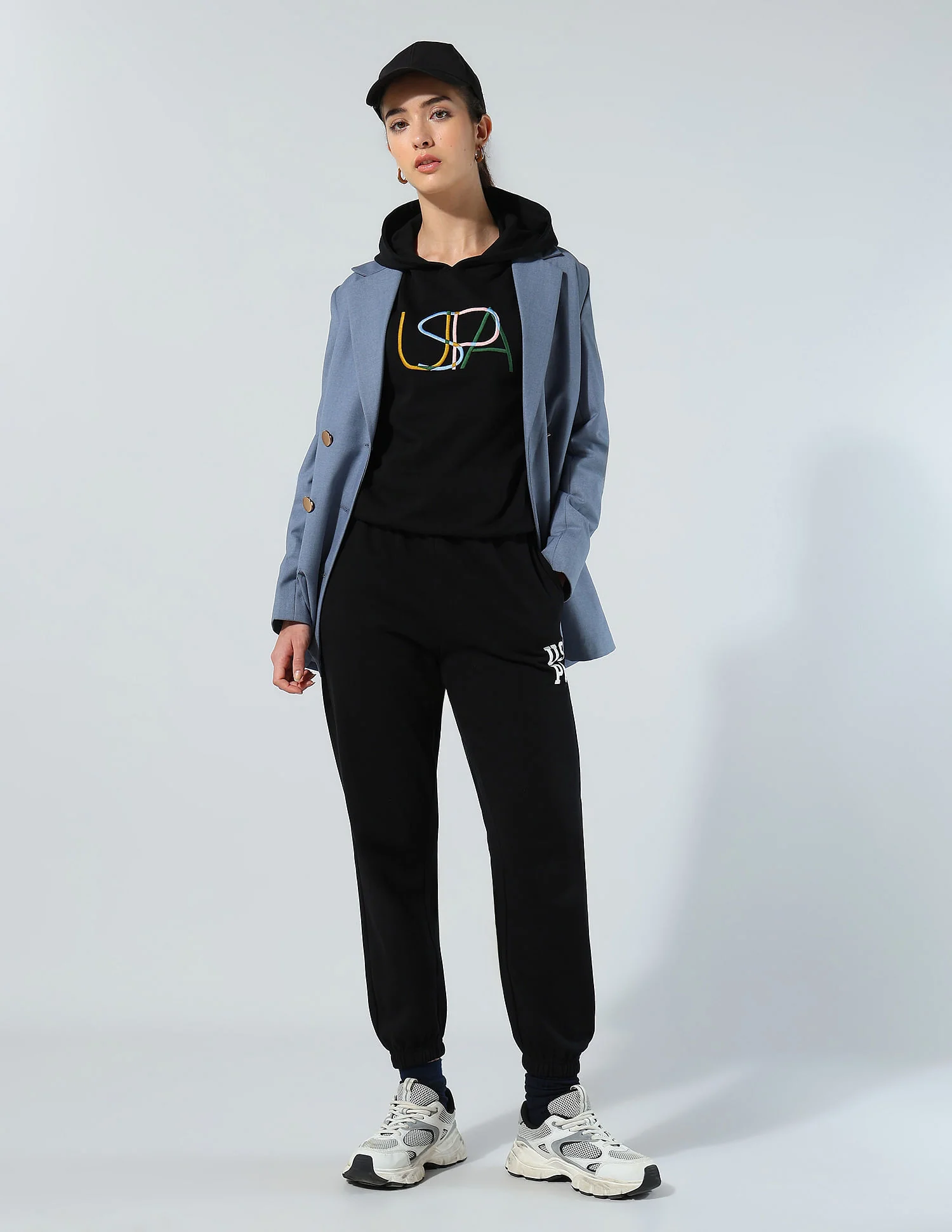 The Early Miles Brand Embroidered Sweatshirt - Image 3