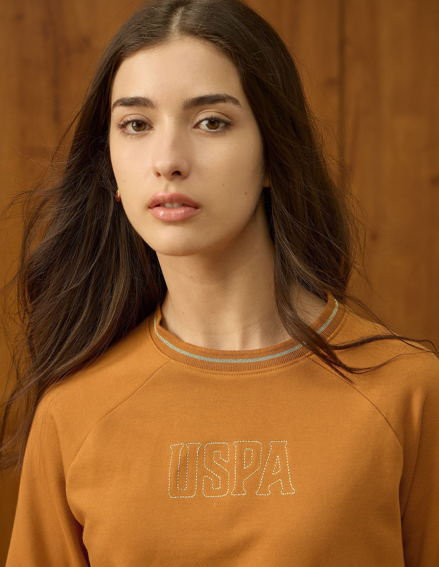 Brand Embroidered Sweatshirt - Image 7