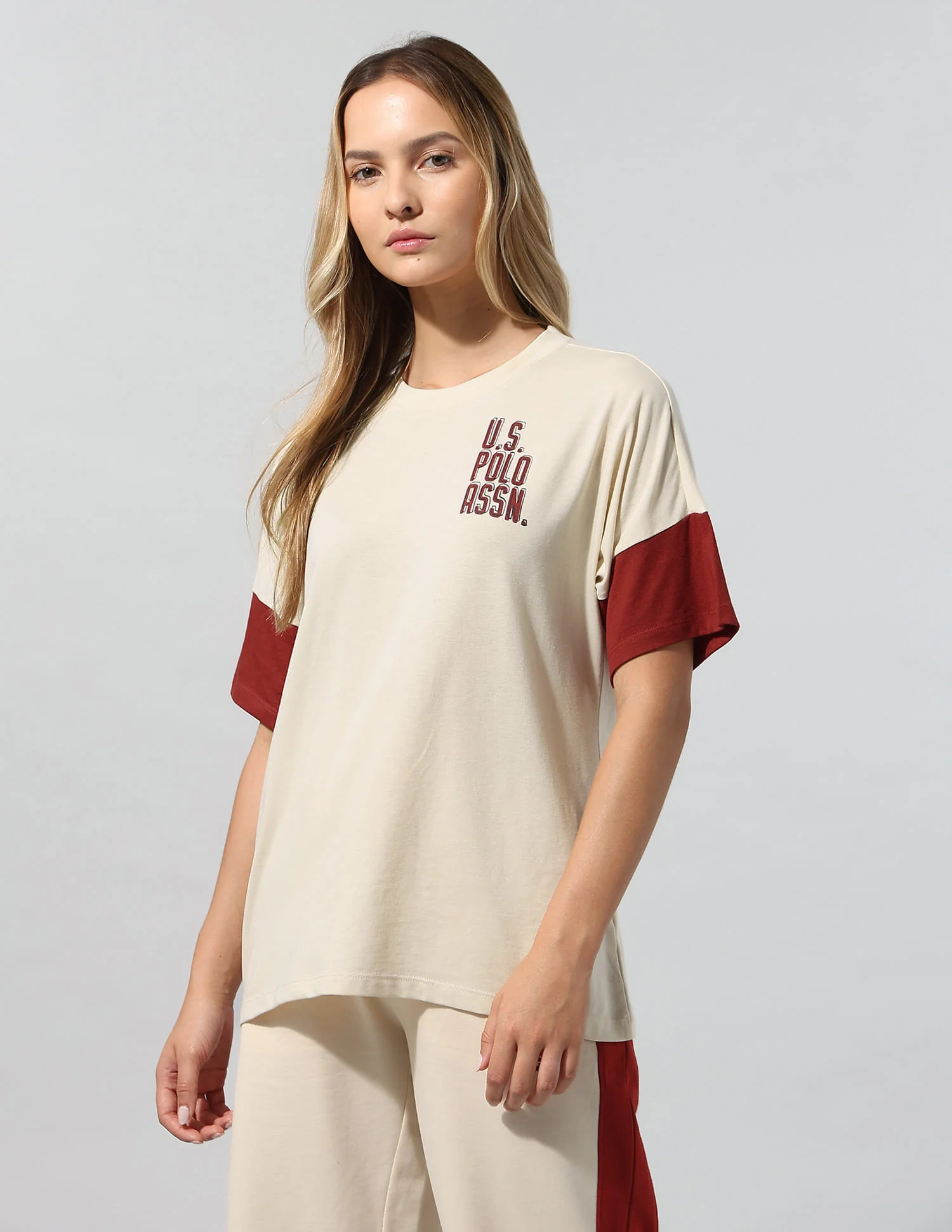 Brand Printed Relaxed T-Shirt - Image 4