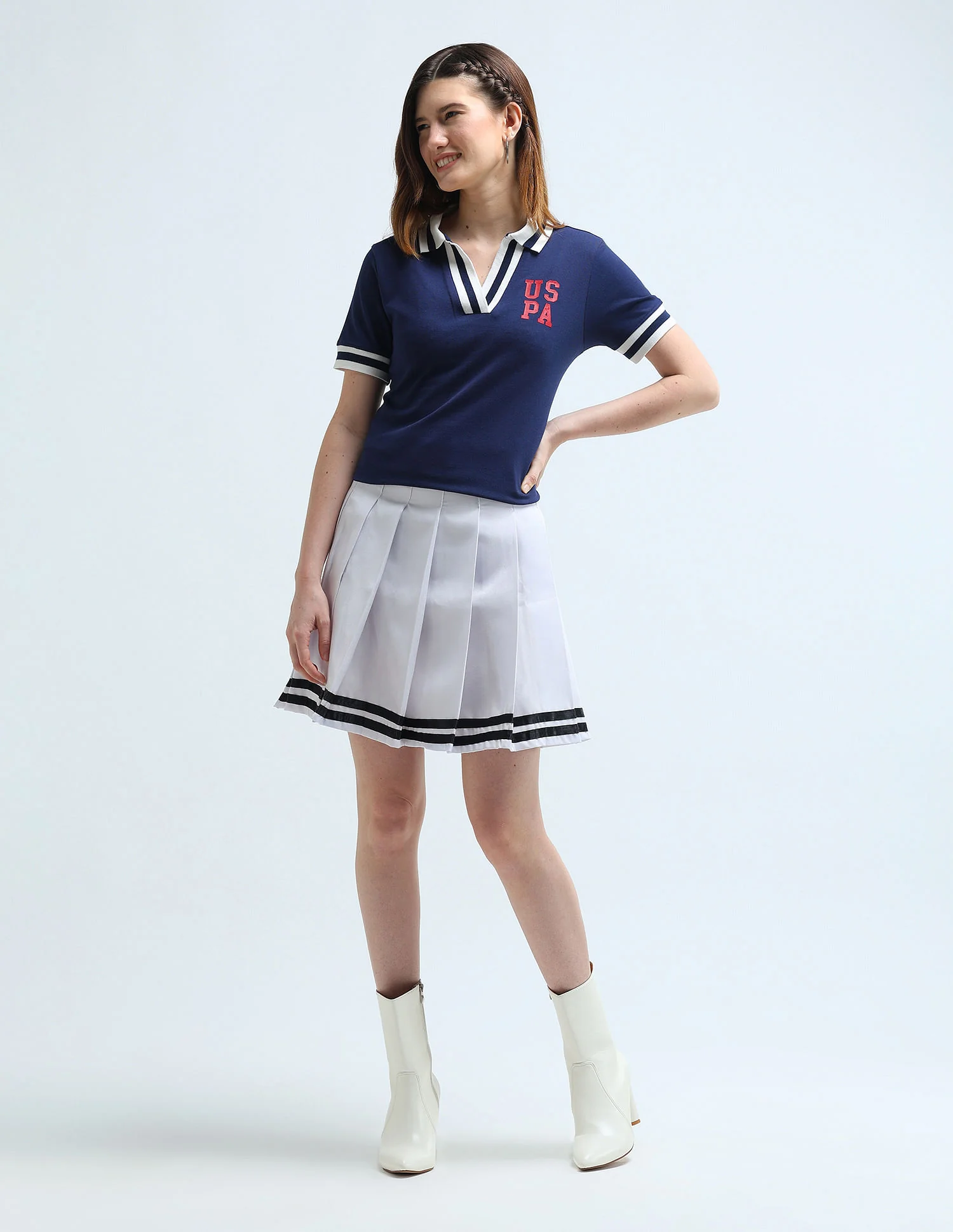 Broad Tipped Collar Solid Polo Shirt - Image 3