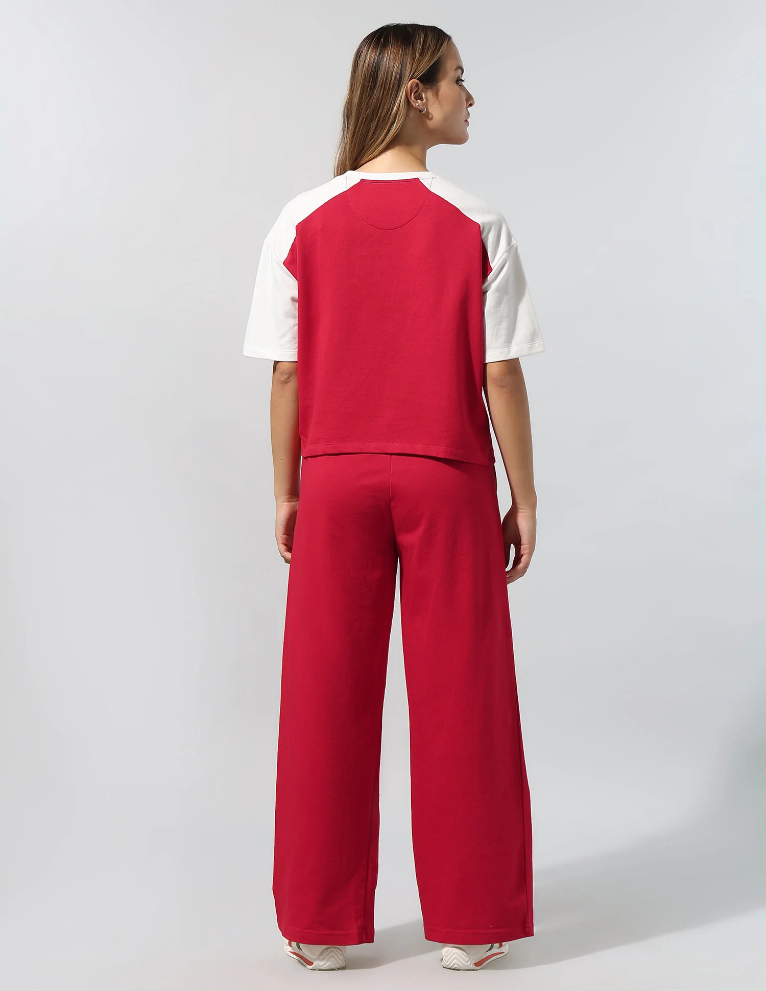 Colorblocked Relaxed T-Shirt With Wideleg Pant - Image 5