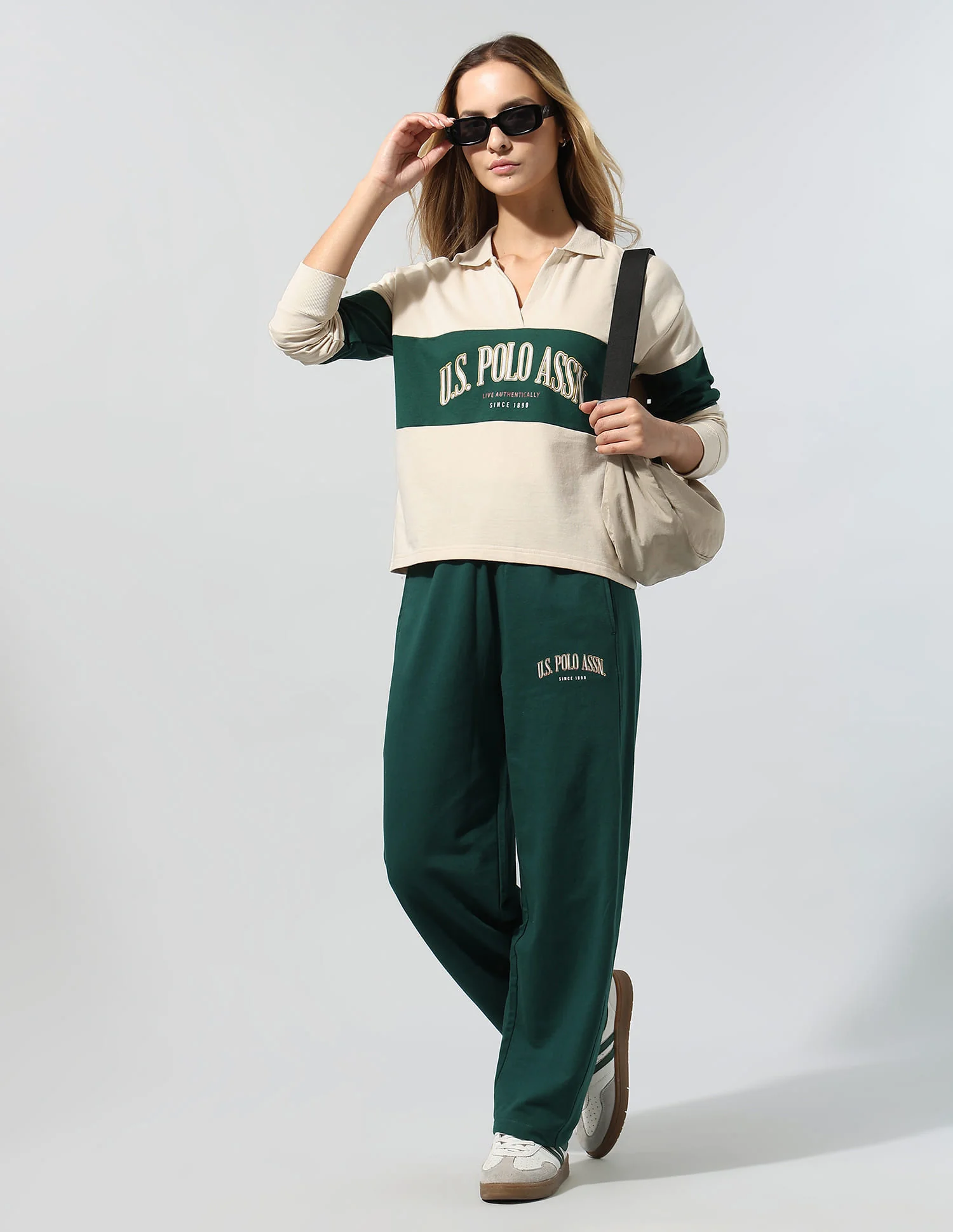 Colourblocked Brand Printed Sweatshirt - Image 3
