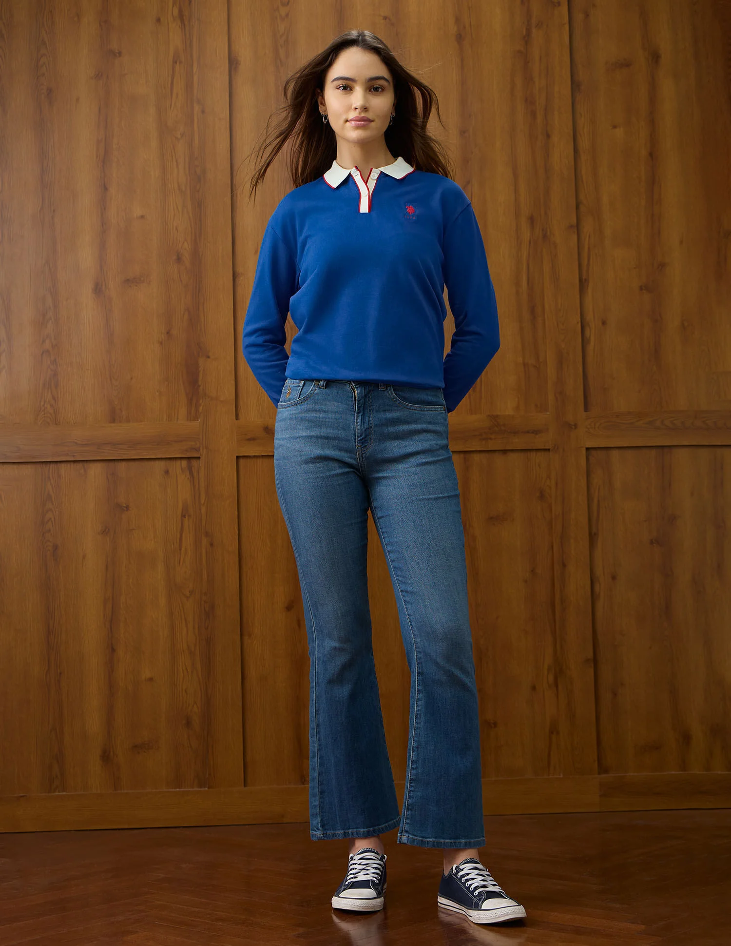 Colourblocked Regular Fit Polo Collar Sweater - Image 3
