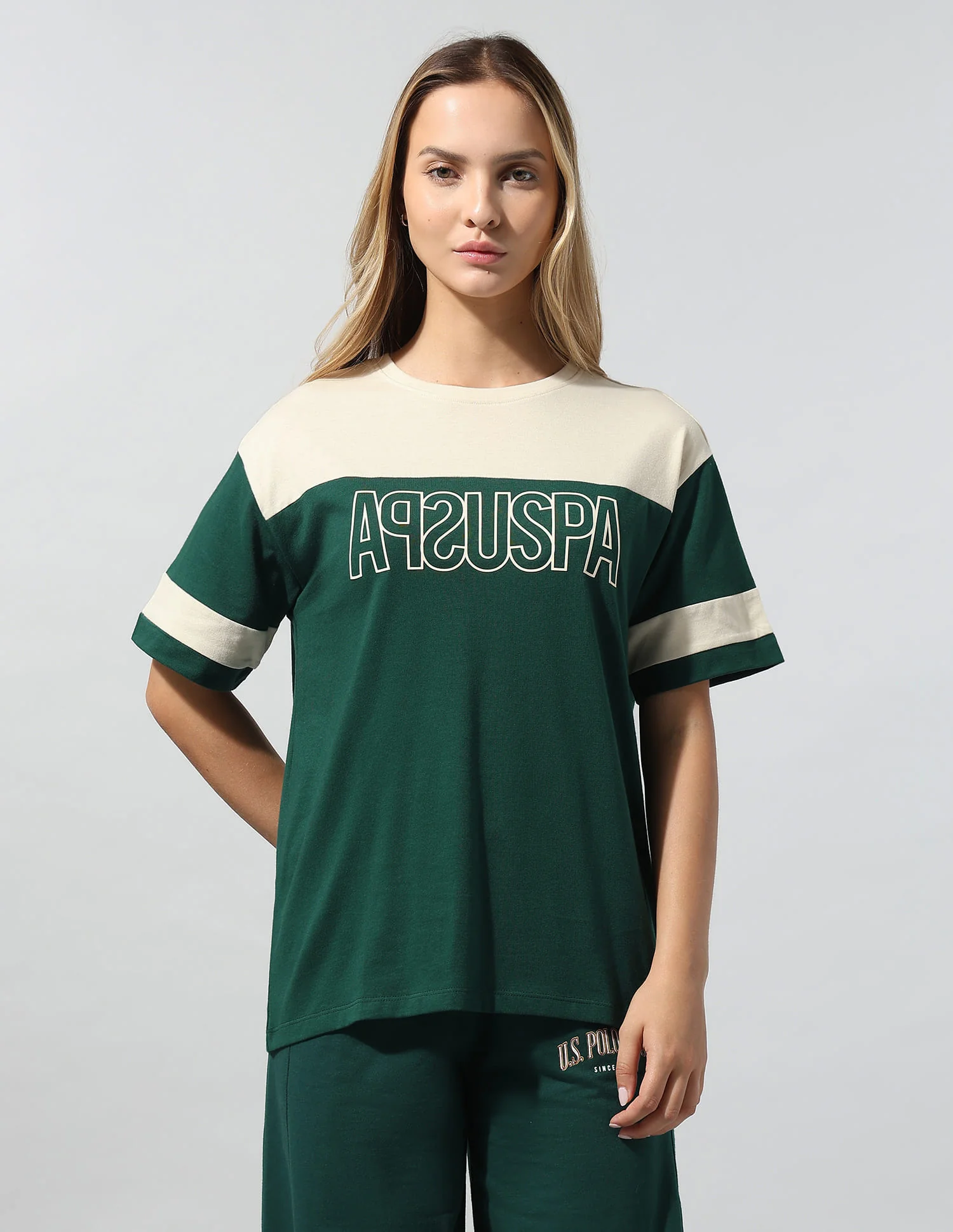 Colourblocked Relaxed T-Shirt - Image 6