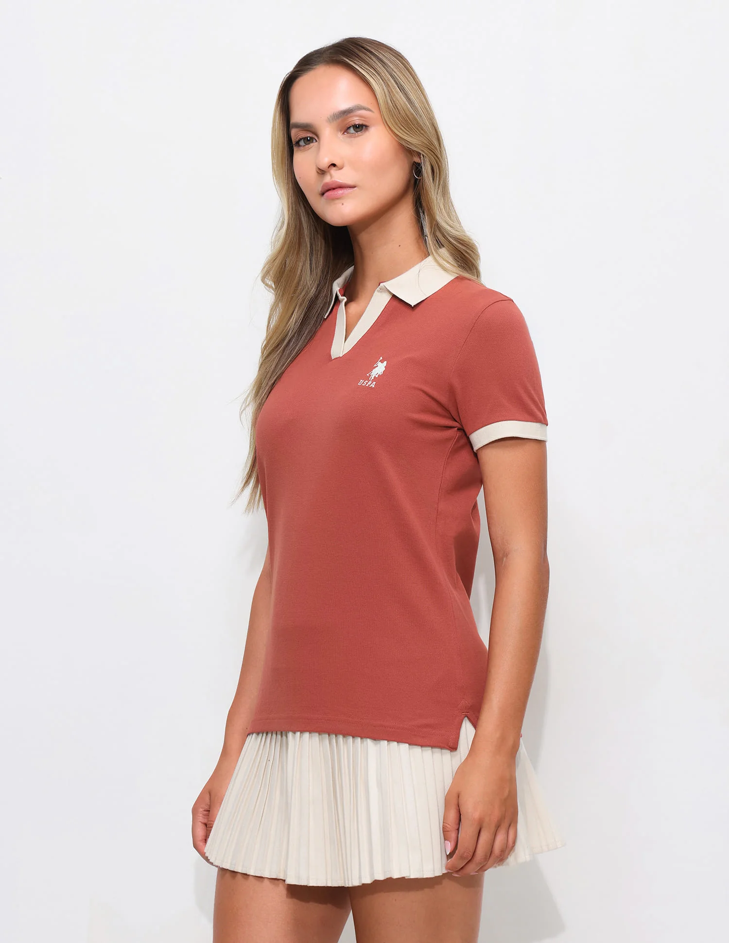 Contrast Collar Regular Fit Polo Shirt - Image 4