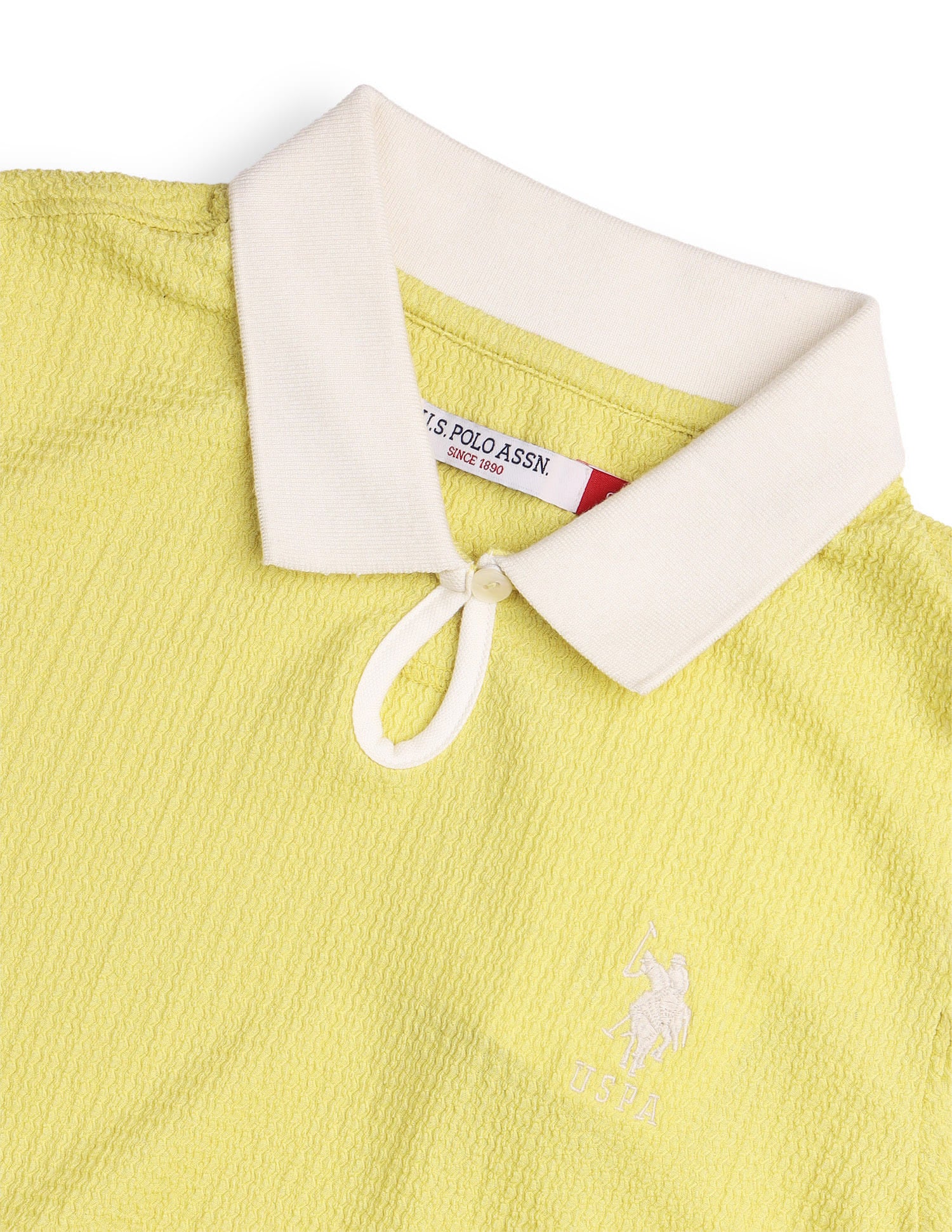 Contrast Collar With From Key Hole Tectured Polo - Image 8