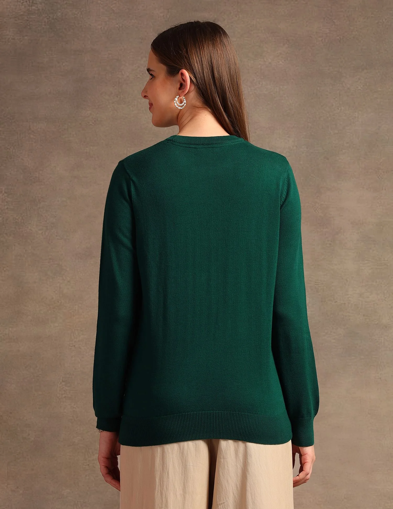 Crest Logo Regular Fit Sweater - Image 5