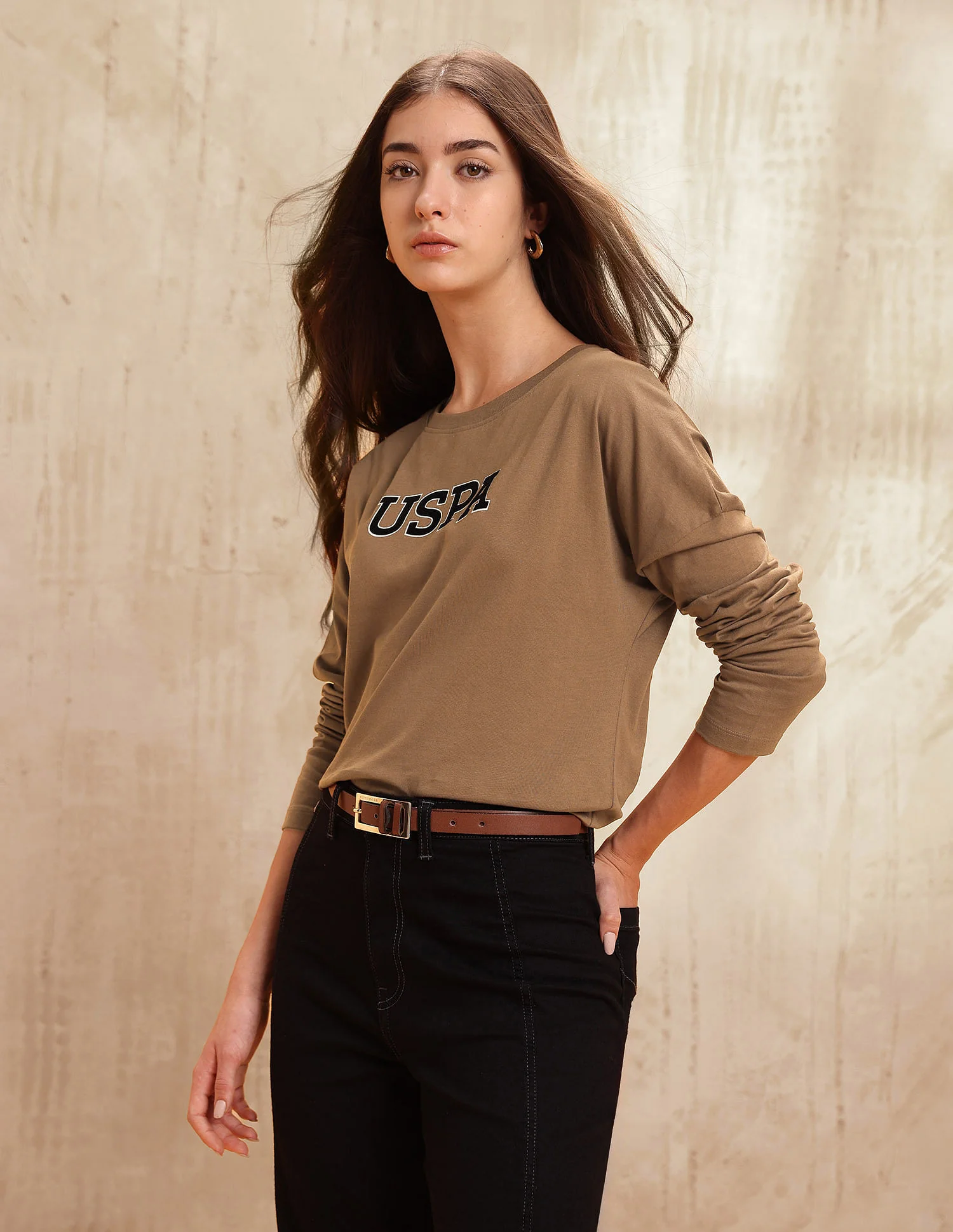 Crew Neck Drop Shoulder Full Sleeves Tshirt With Flock Print - Image 4