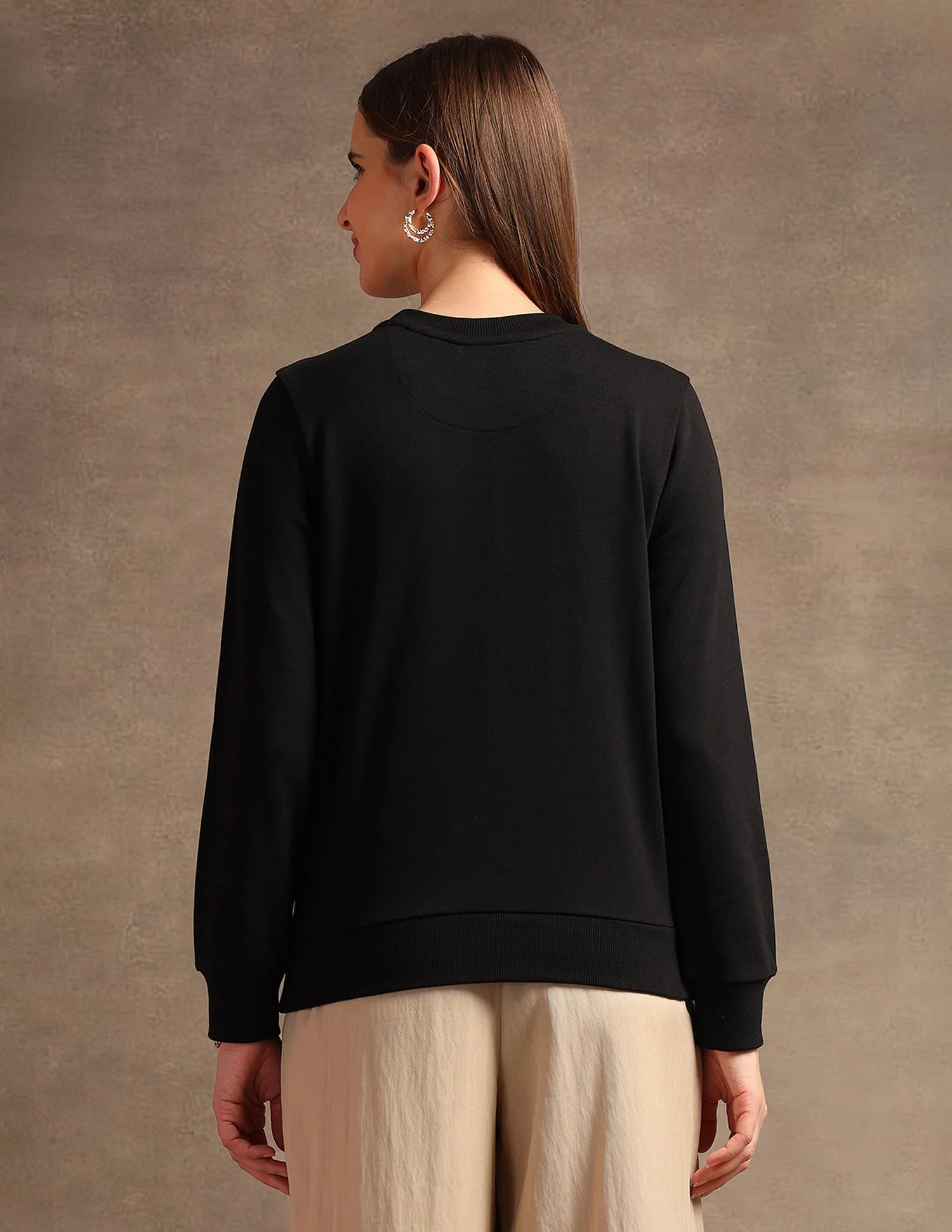 Crew Neck Embossed Logo Sweatshirt - Image 5