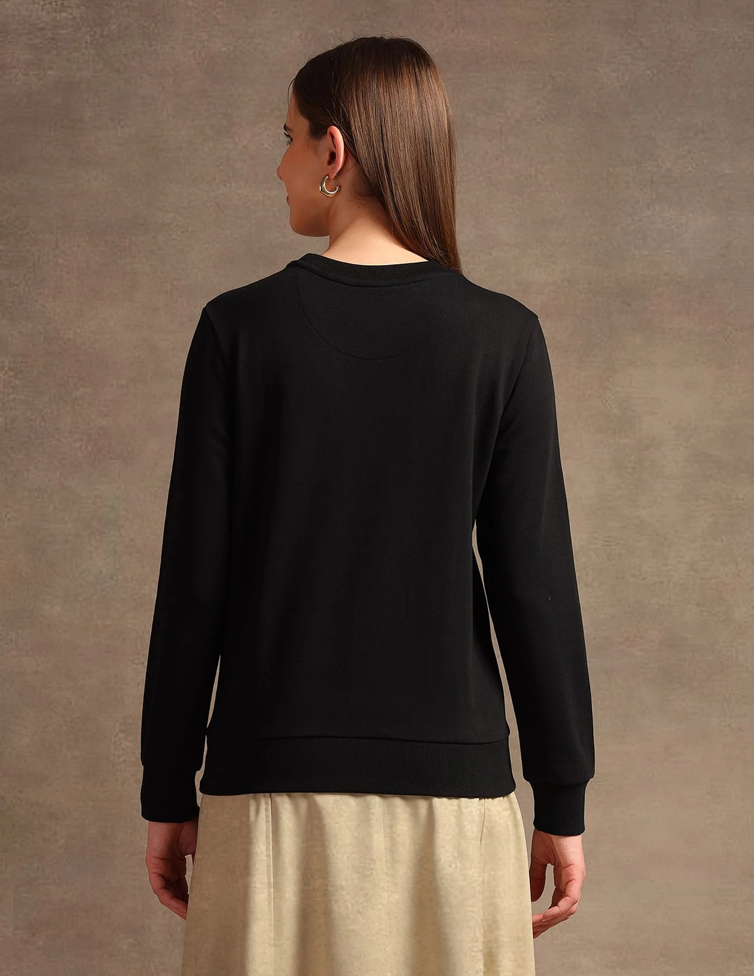 Drop Shoulder Appliqued Sweatshirt - Image 5