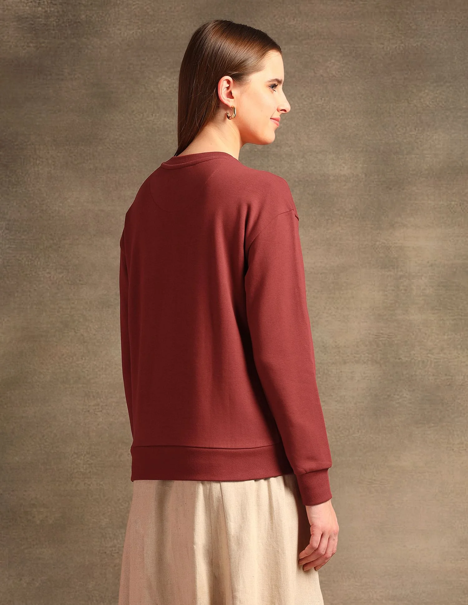 Drop Shoulder Regular Fit Sweatshirt - Image 5