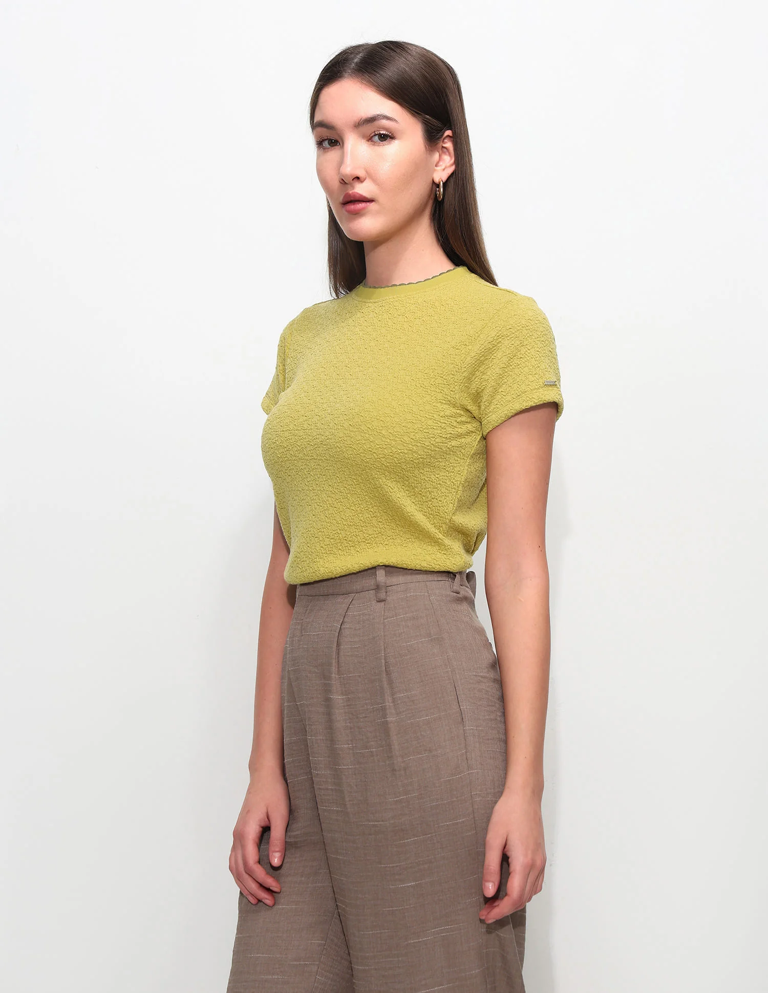 Fitted Textured T-Shirt - Image 4