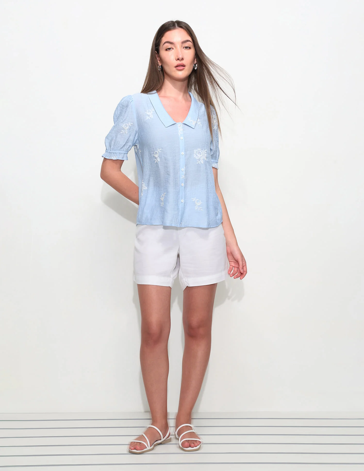 Flat Collar Floral Embroidered Top - Image 3
