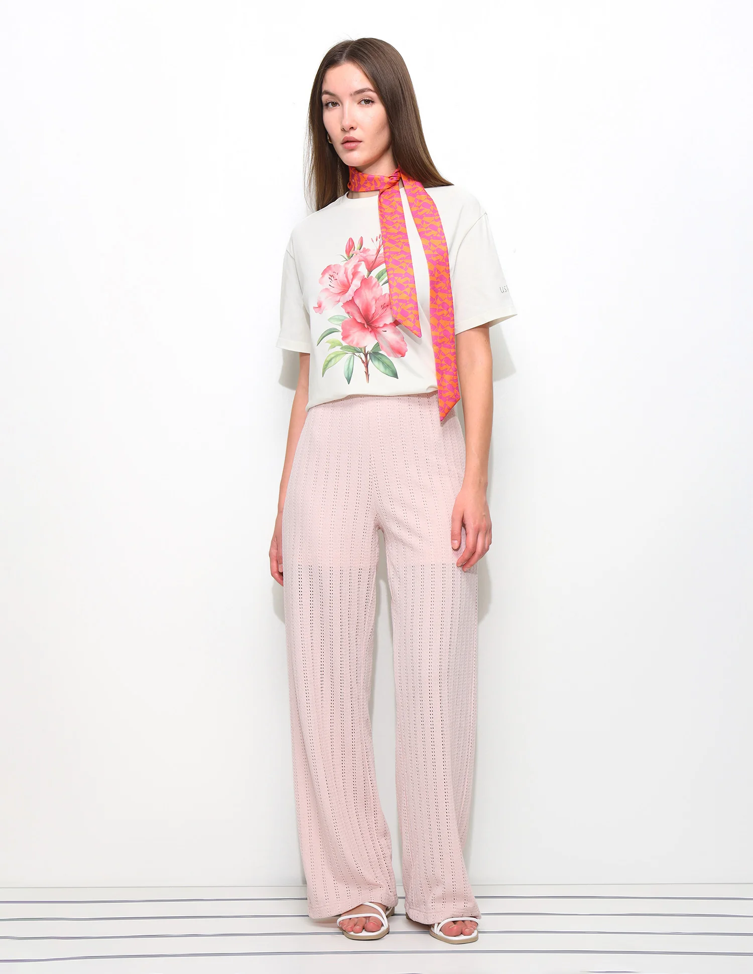 Floral Printed Boxy Fit Crew Neck T-Shirt - Image 3