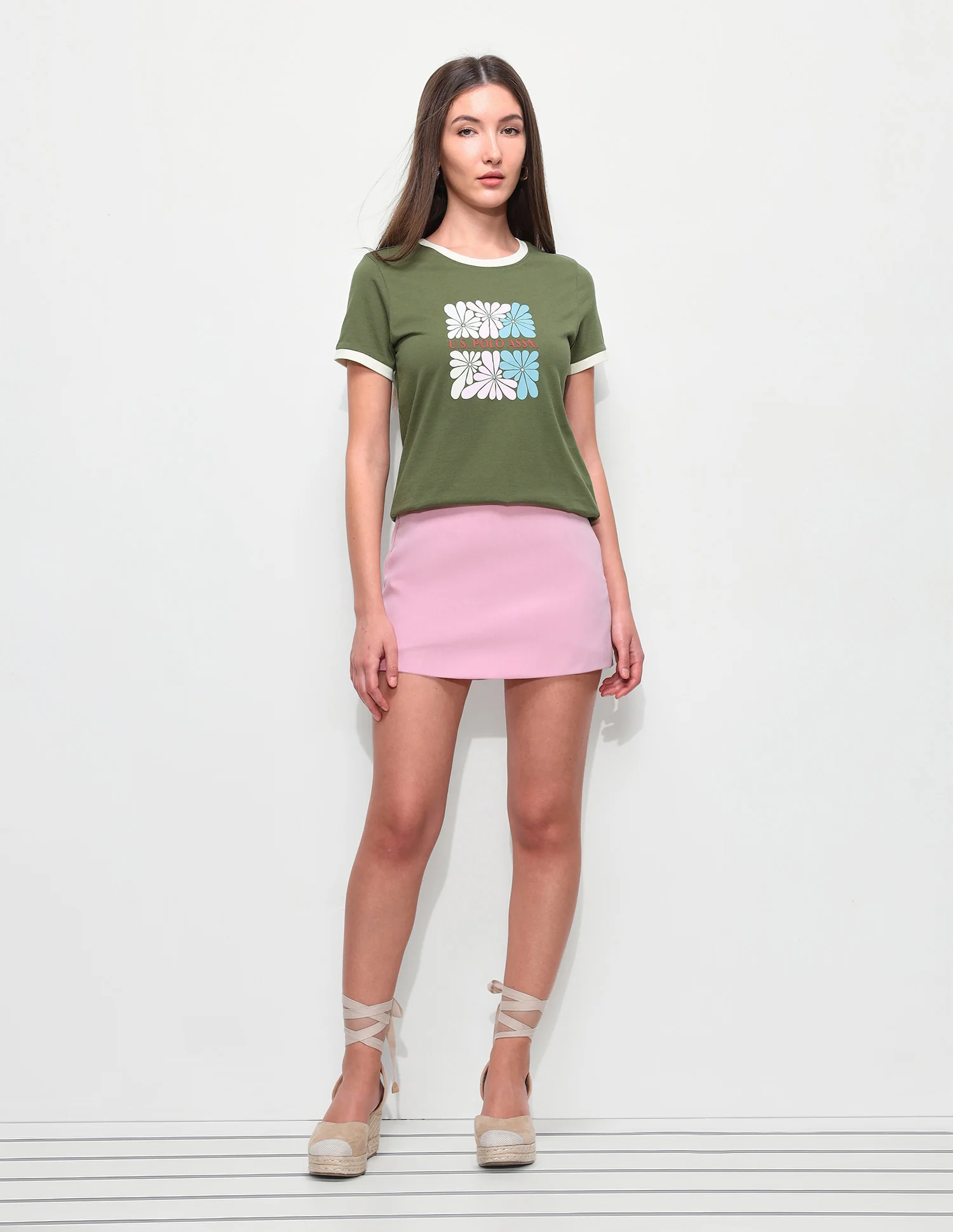 Floral Printed Regular Fit Ringer T-Shirt - Image 3