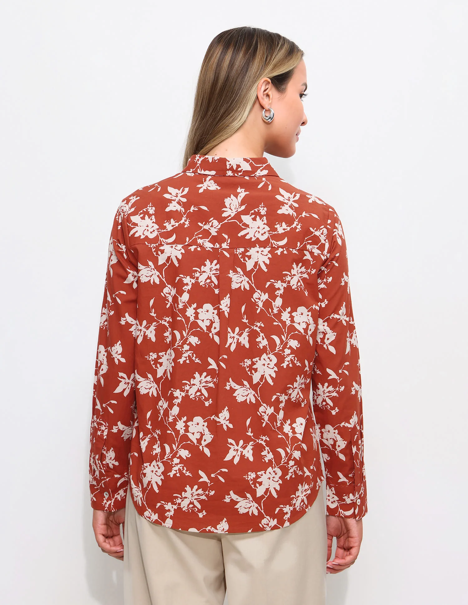 Floral Printed Regular Fit Shirt - Image 5