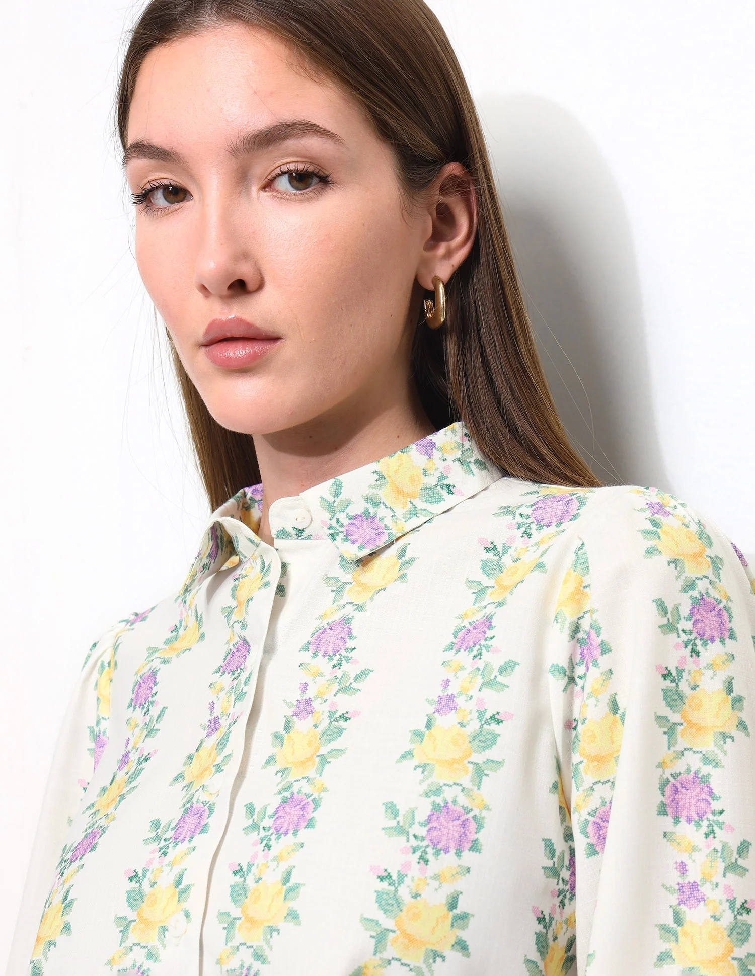 Floral Printed Regular Fit Shirt - Image 7