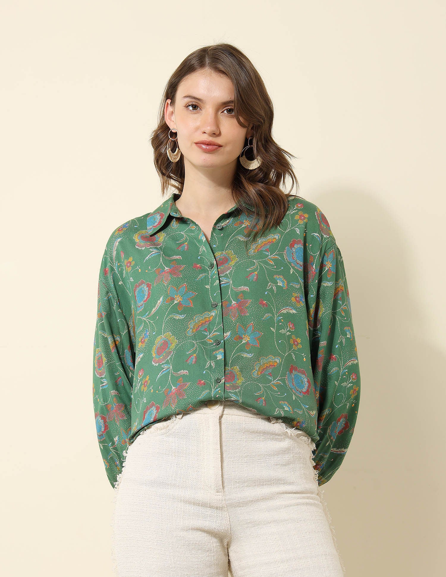 Floral Printed Regular Fit Shirt - Image 6