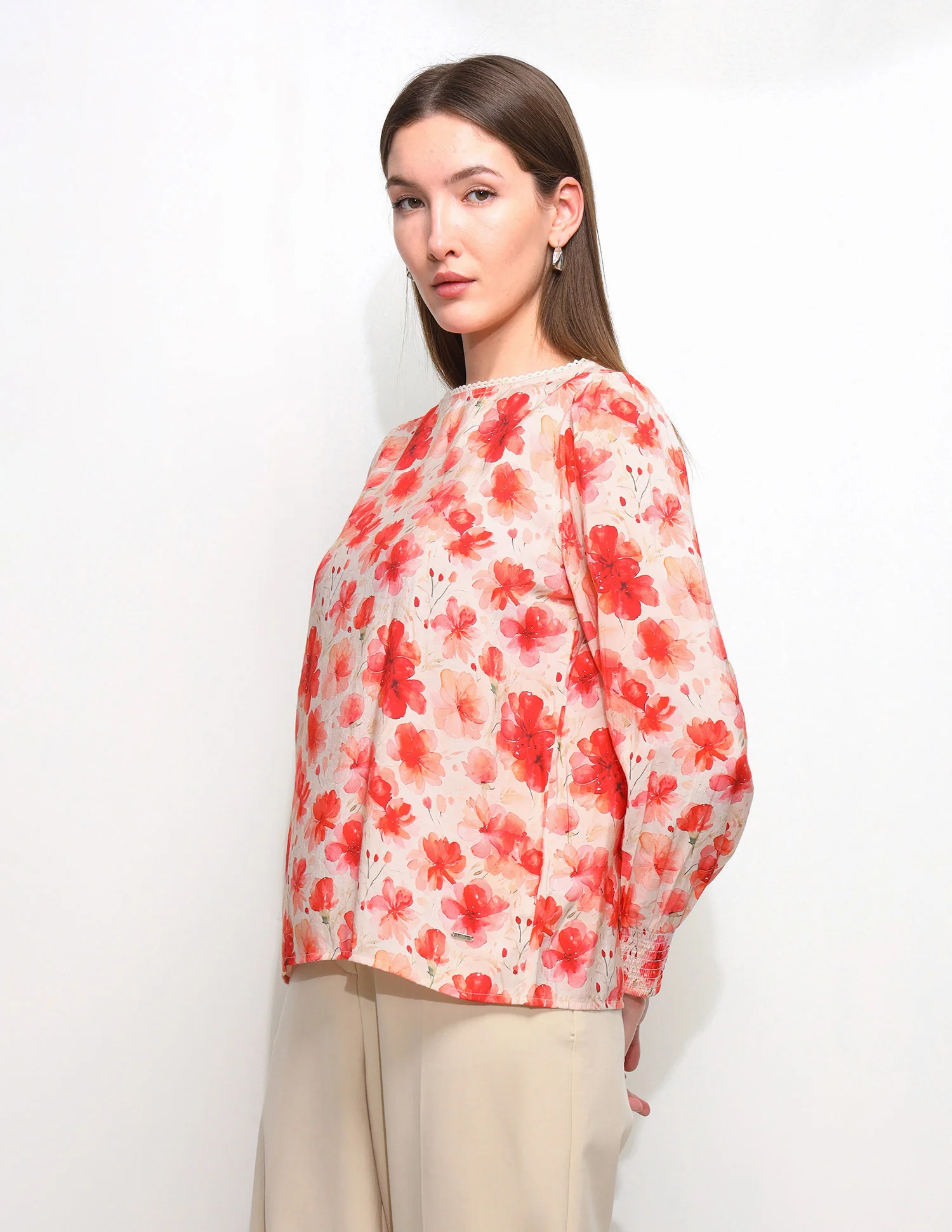 Floral Printed Smocking Sleeve Top - Image 4
