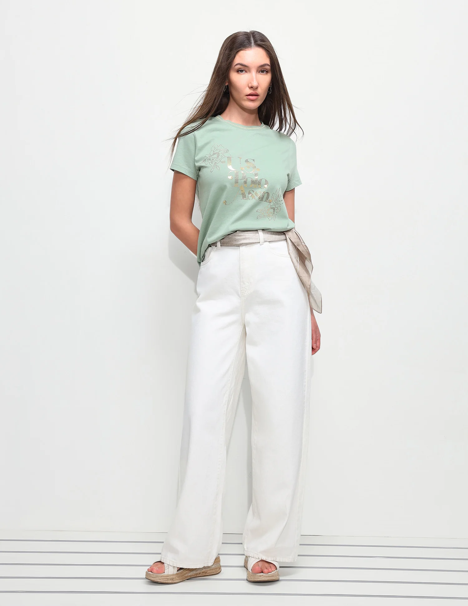 Graphic Foil Printed Regular Fit T-Shirt - Image 3