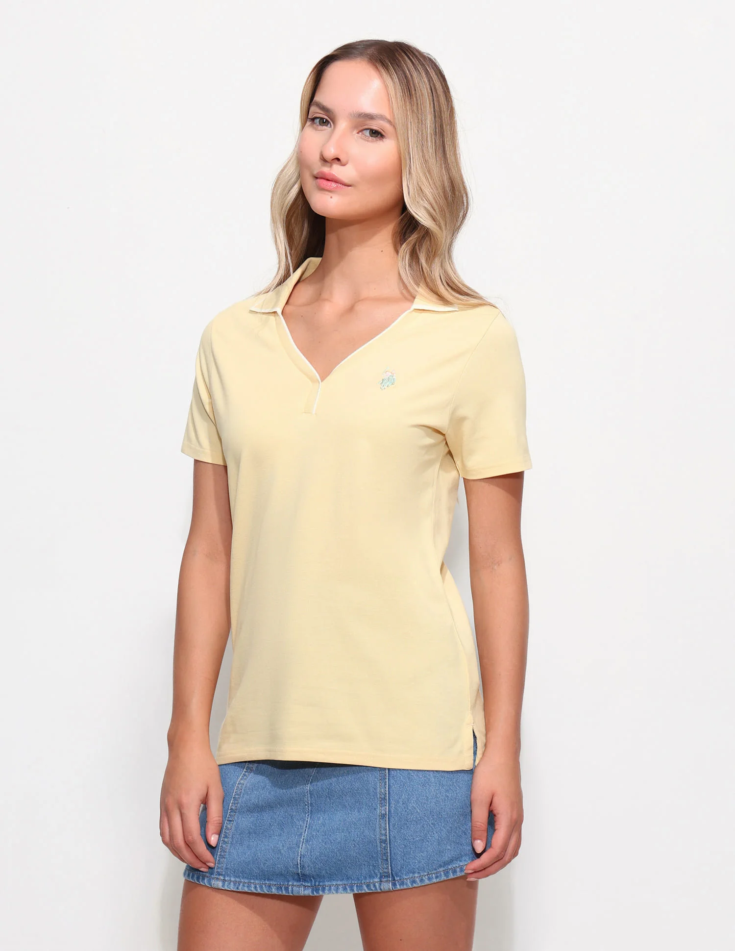 Half Collar Solid Polo Shirt - Image 4