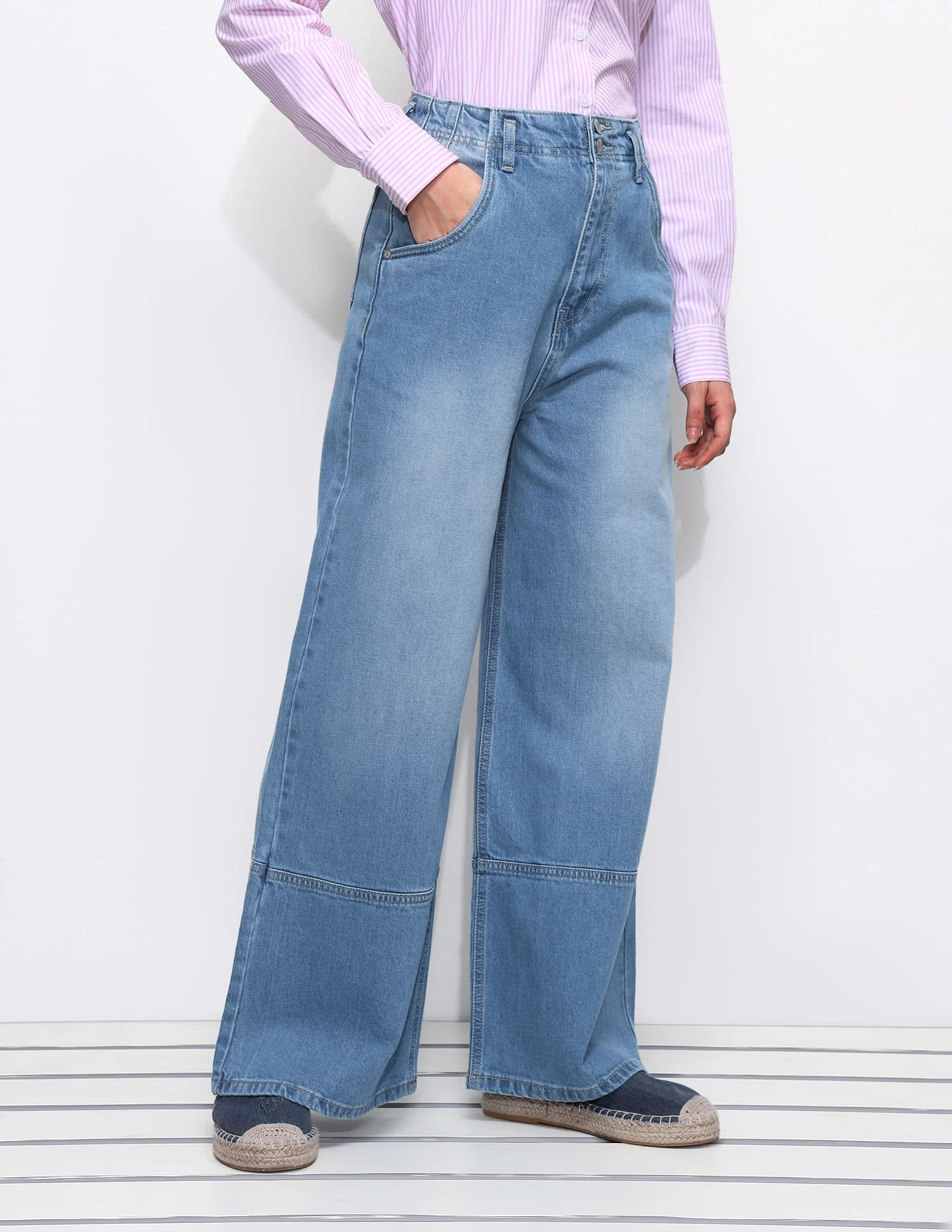 High Baggy Fit Jeans - Image 4