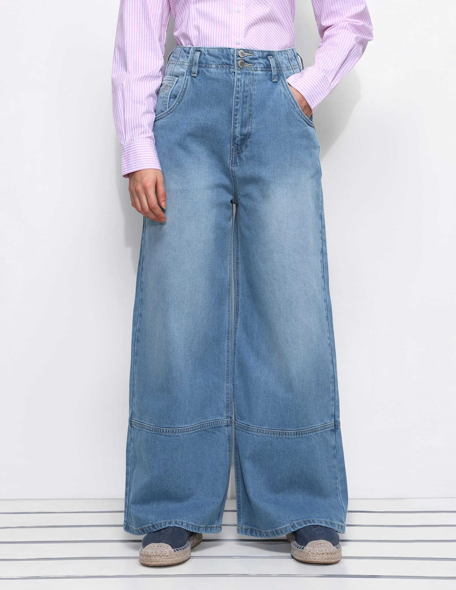 High Baggy Fit Jeans - Image 6