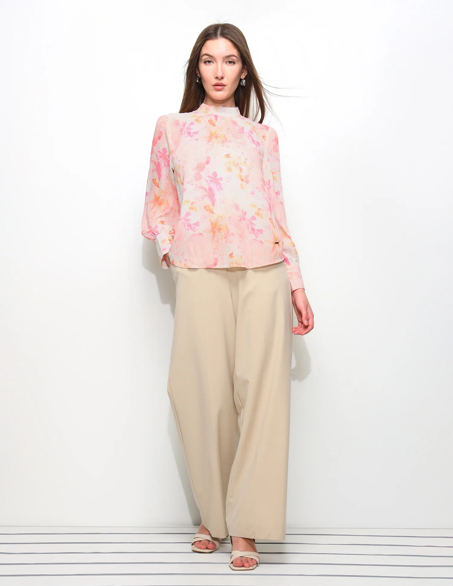 High Neck Floral Printed Top - Image 3