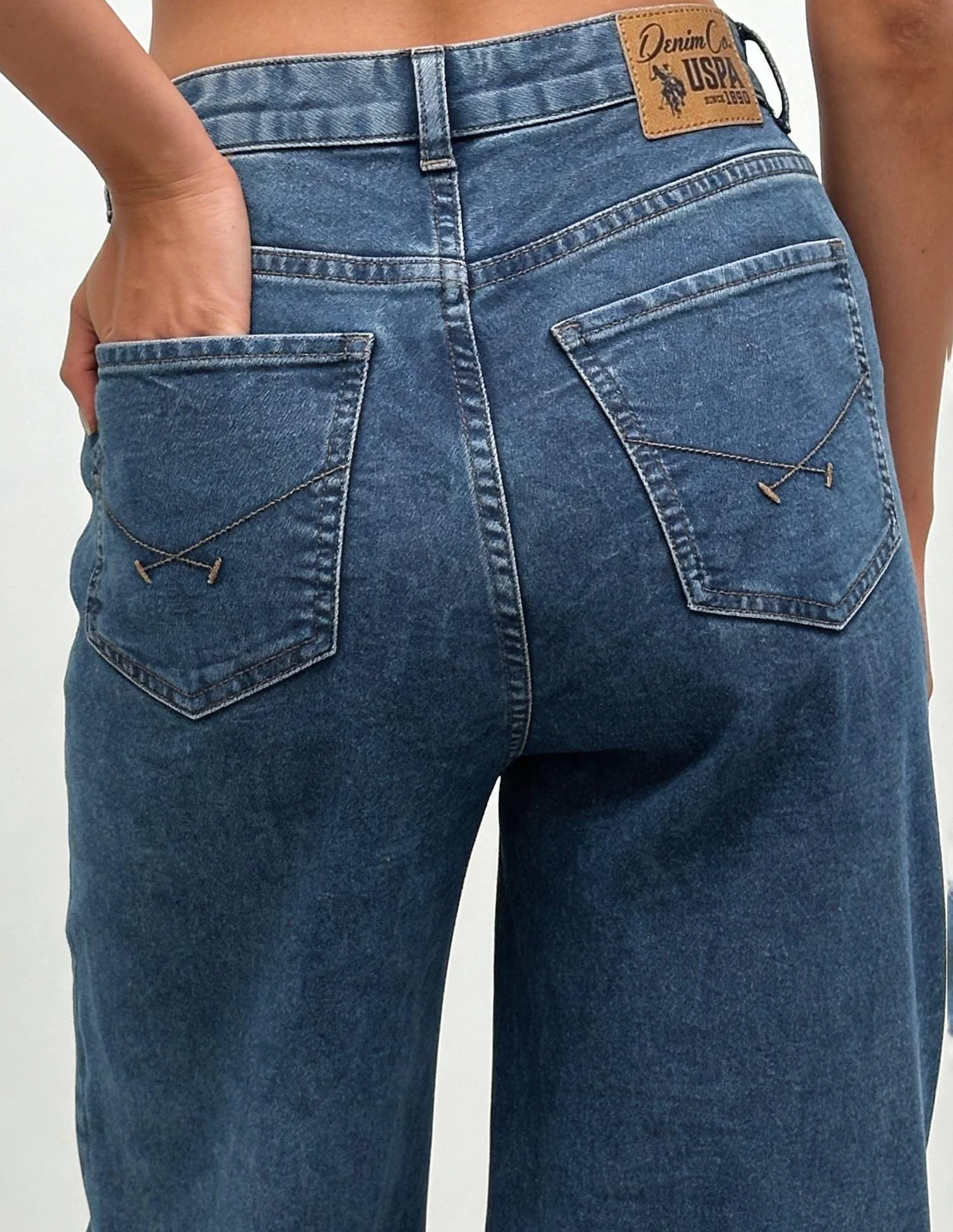 High Rise Baggy Fit Jeans - Image 7