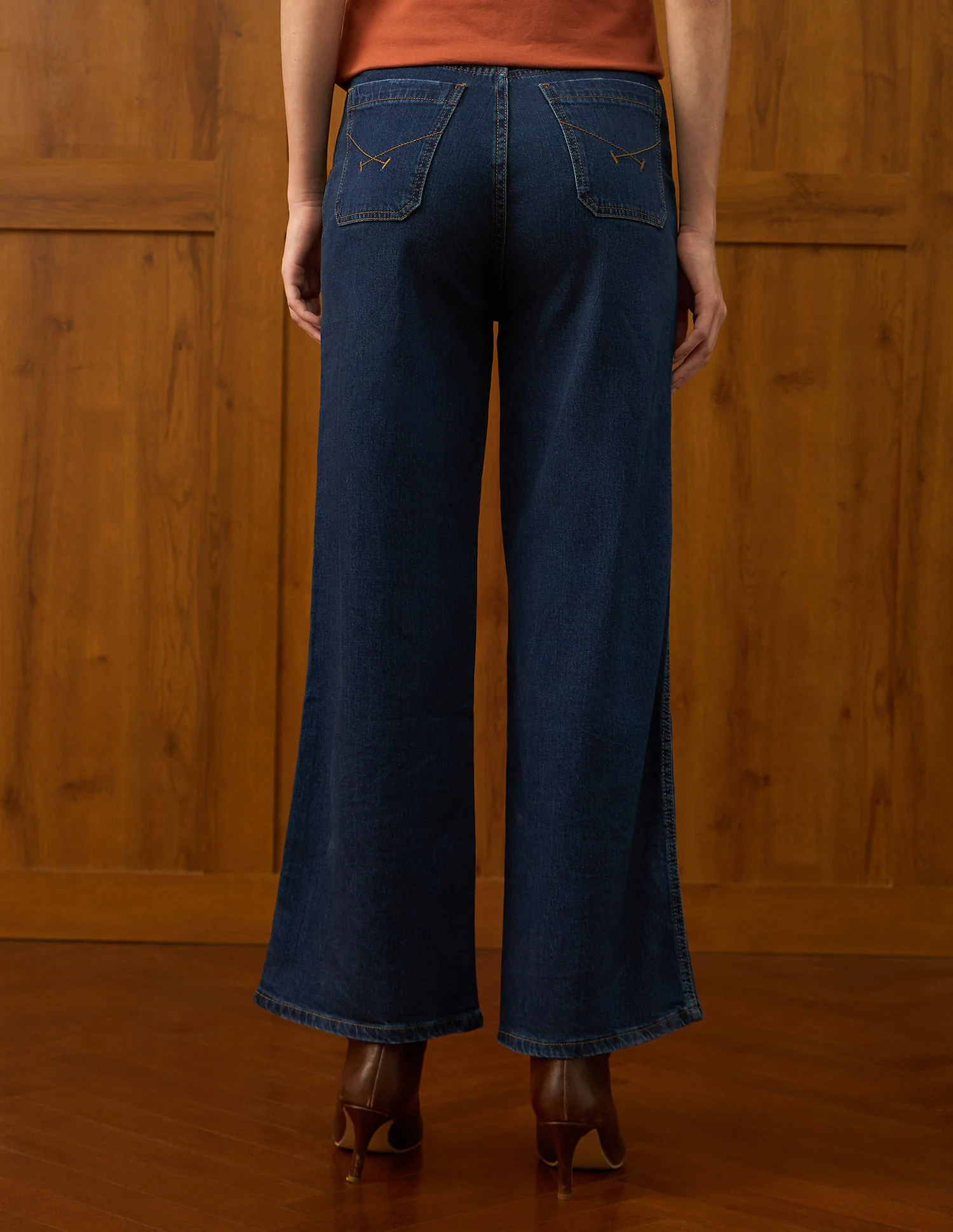 High Rise Baggy Fit Jeans - Image 5