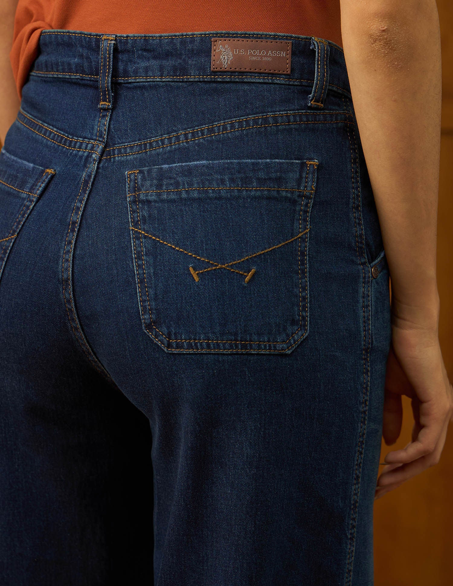 High Rise Baggy Fit Jeans - Image 8