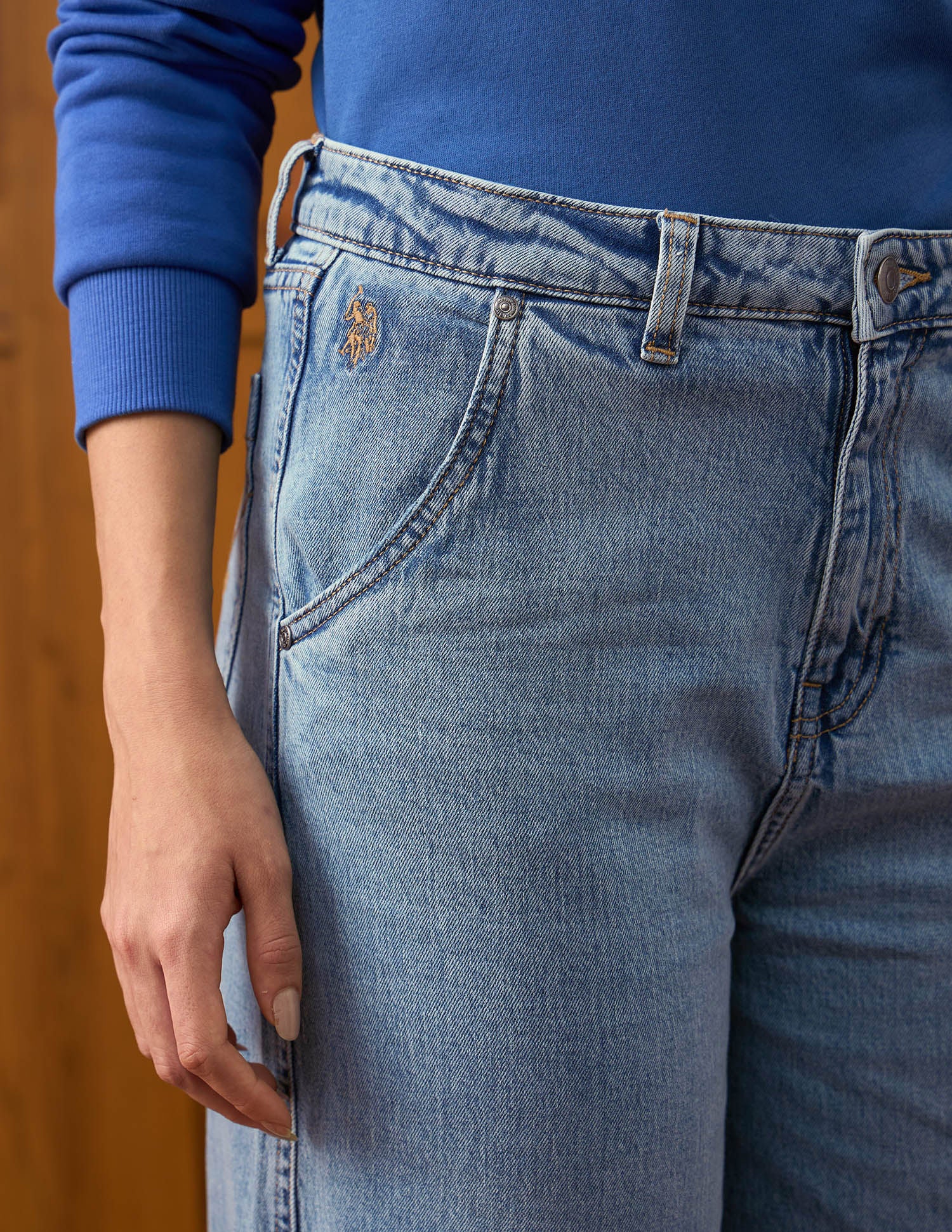 High Rise Baggy Fit Jeans - Image 8