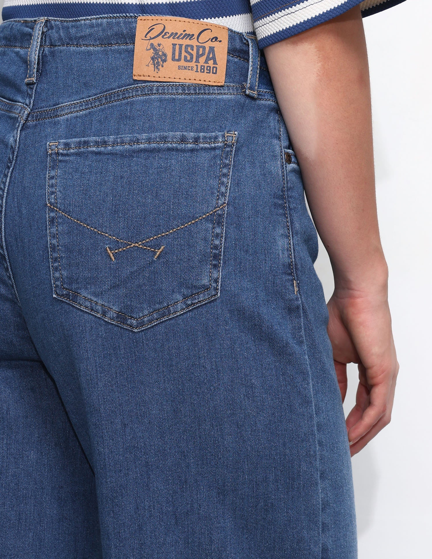 High Rise Baggy Fit Tie Up Jeans - Image 8