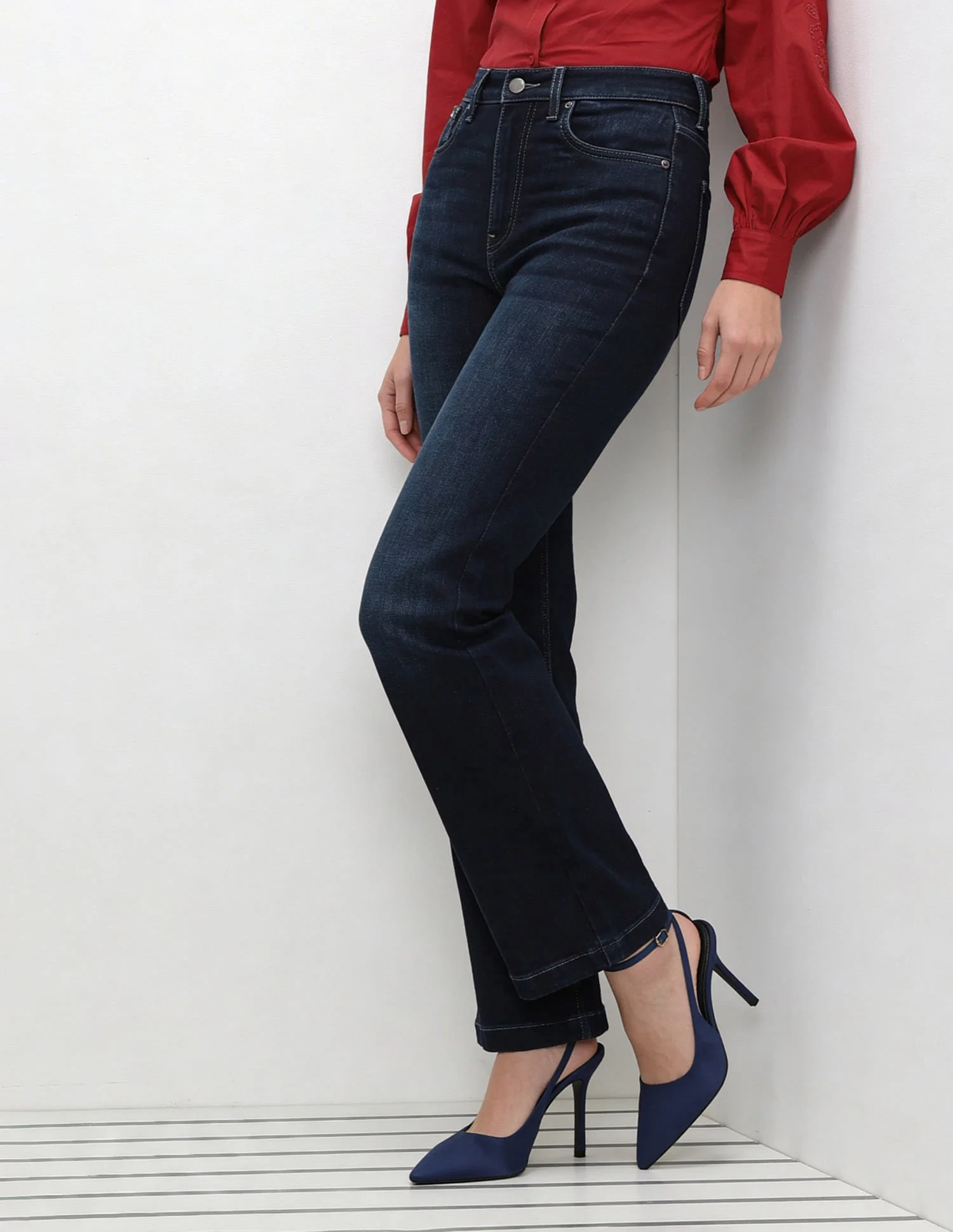 High Rise Bootcut Jeans - Image 4