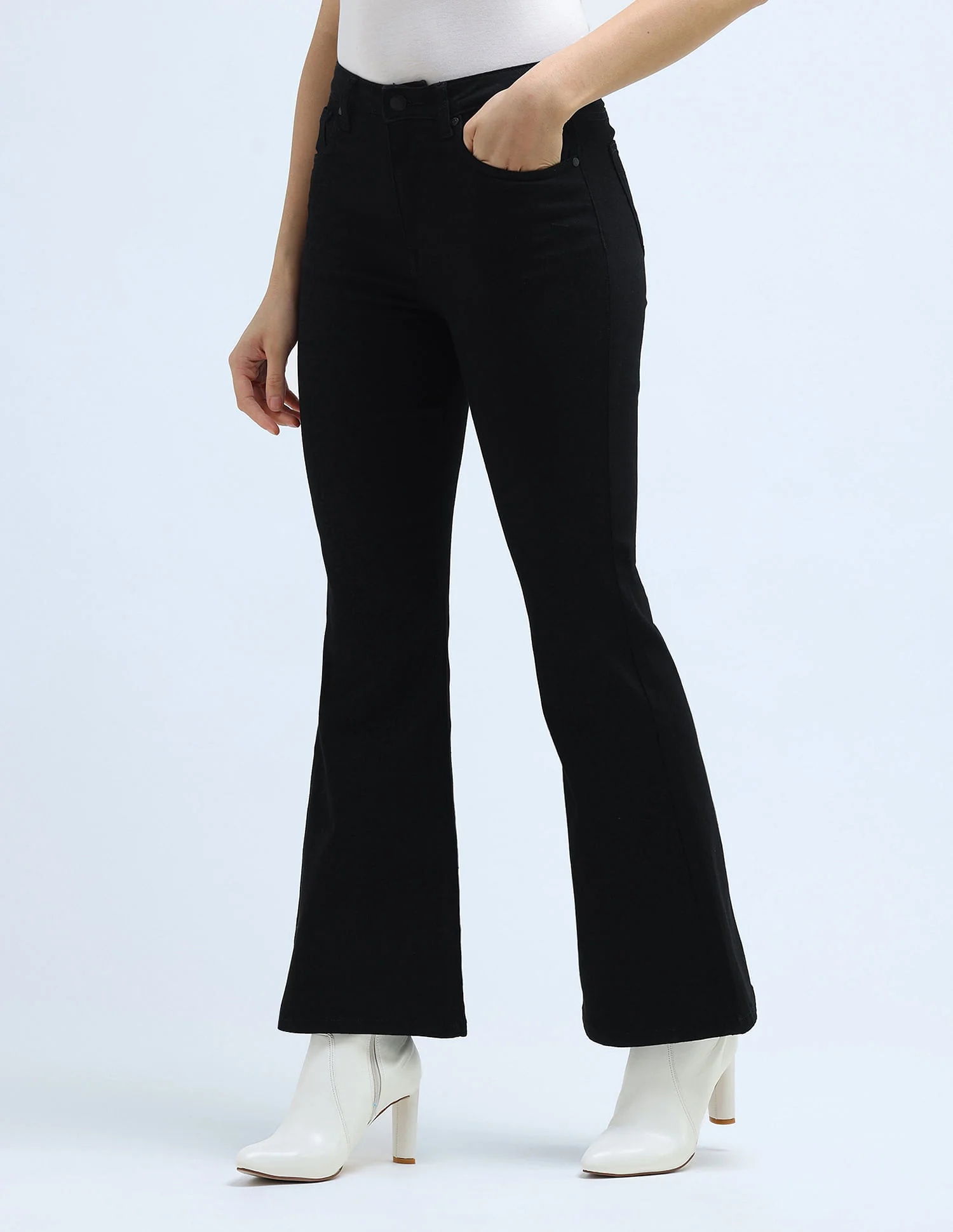 High Rise Extreme Flare Fit Jeans - Image 4