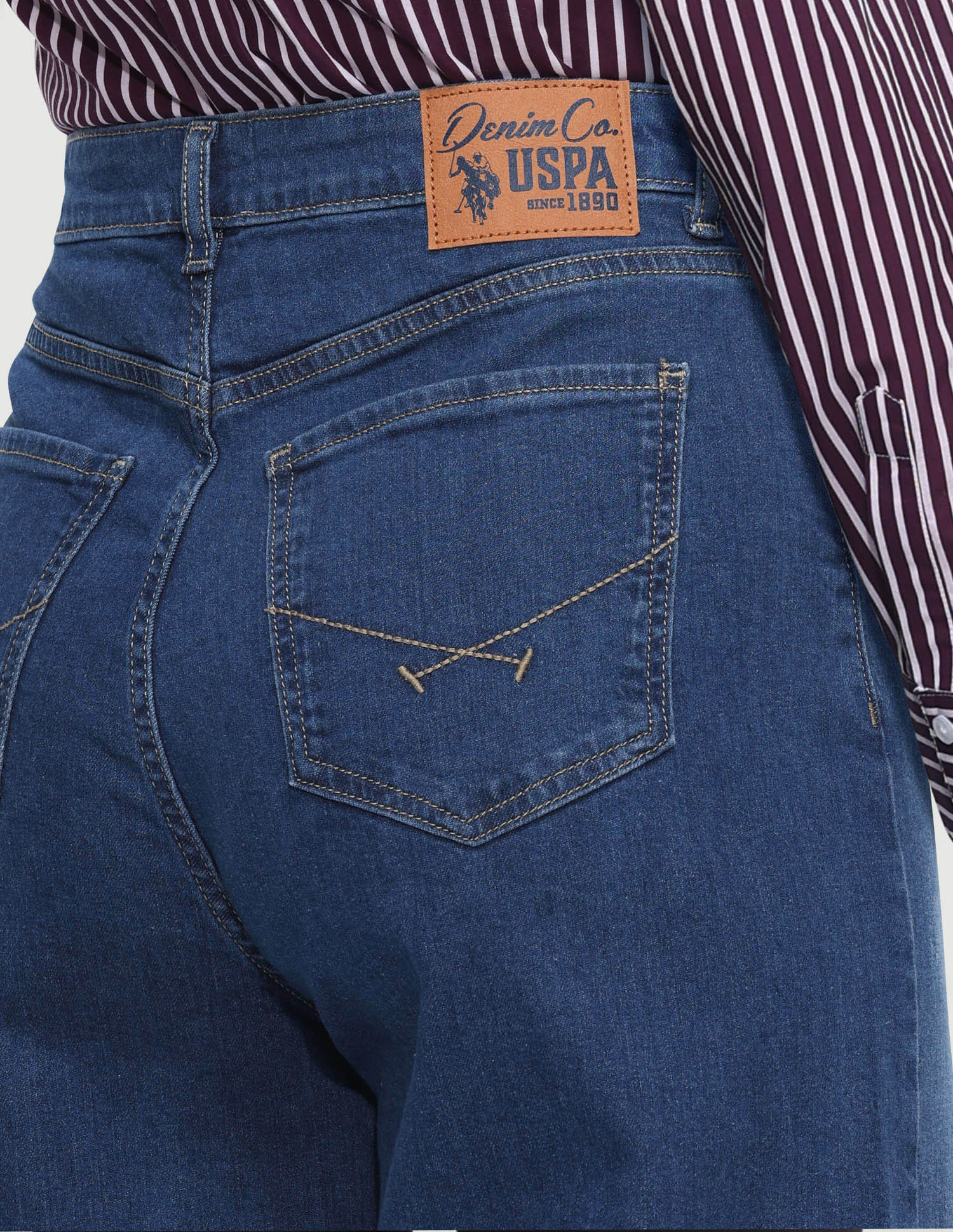 High Rise Flared Fit Jeans - Image 7