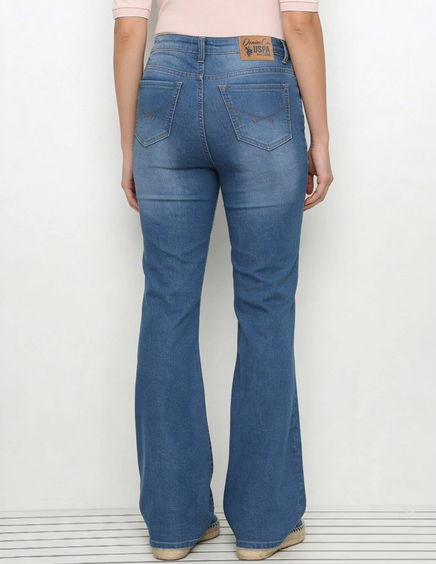 High Rise Flared Fit Jeans - Image 5