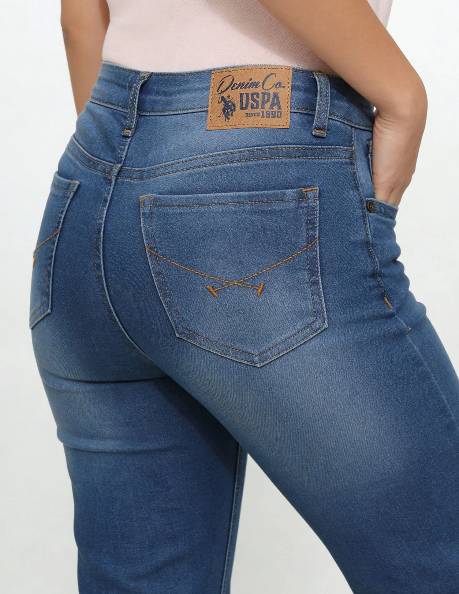 High Rise Flared Fit Jeans - Image 7