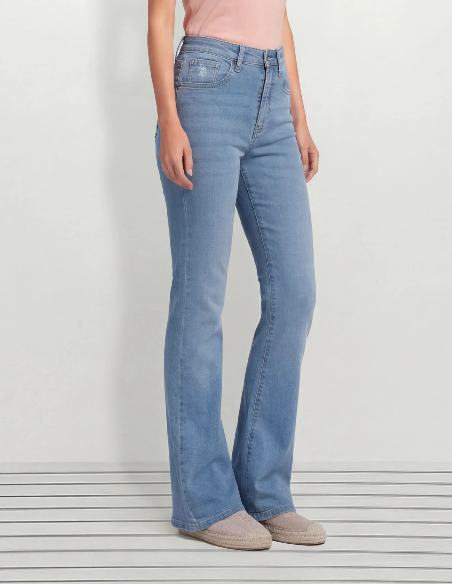 High Rise Flared Fit Jeans - Image 3