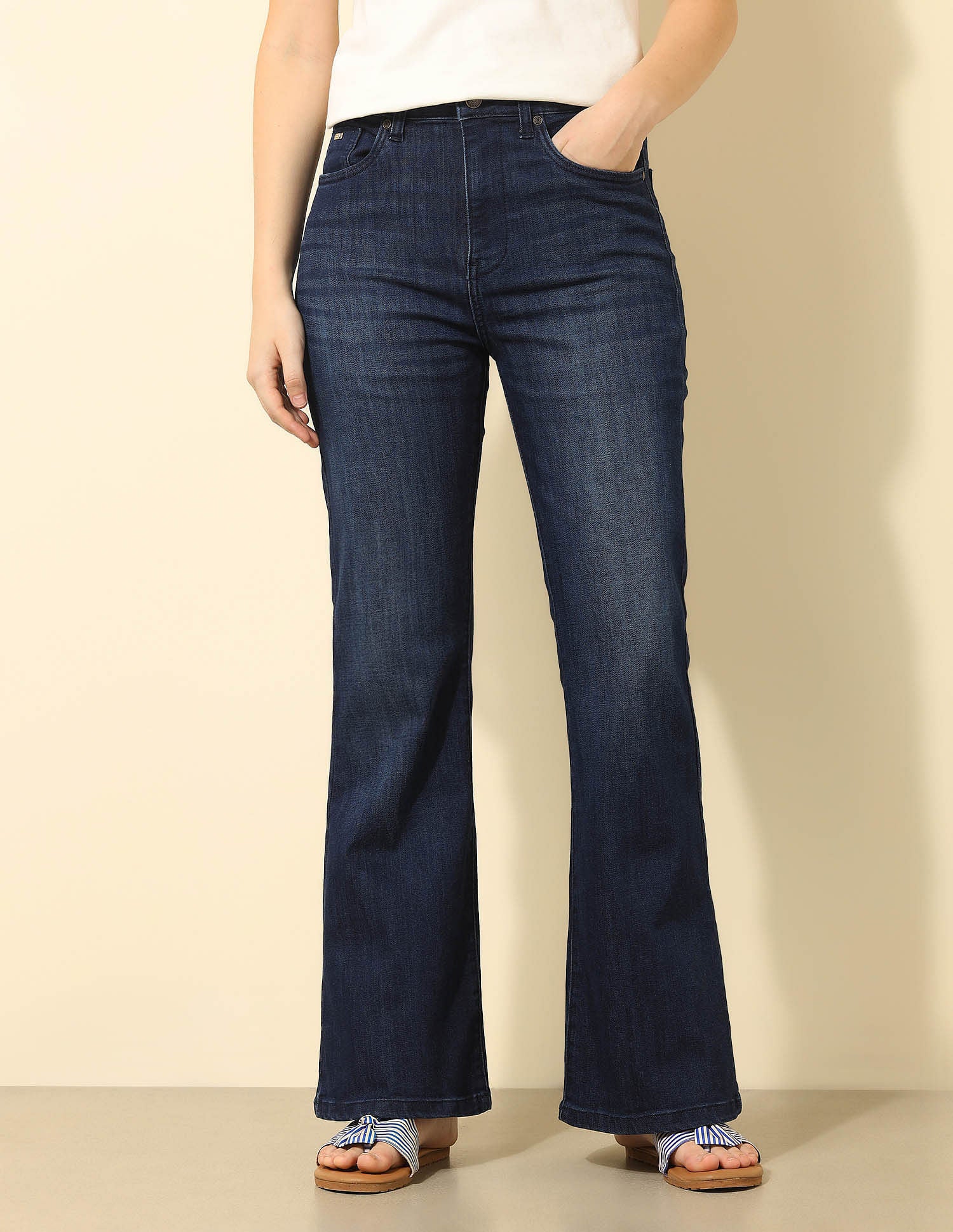 High Rise Flared Fit Jeans