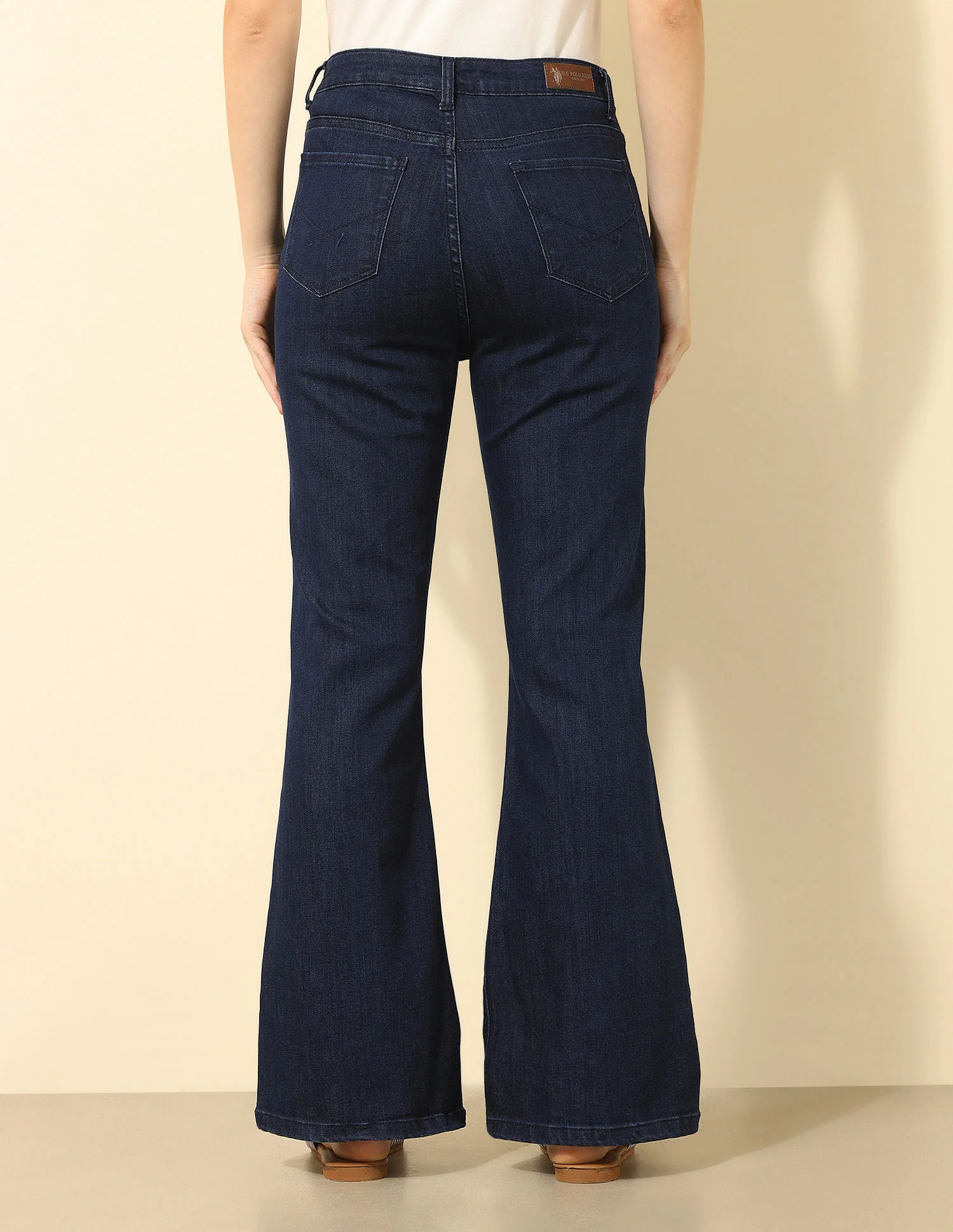 High Rise Flared Fit Jeans - Image 5