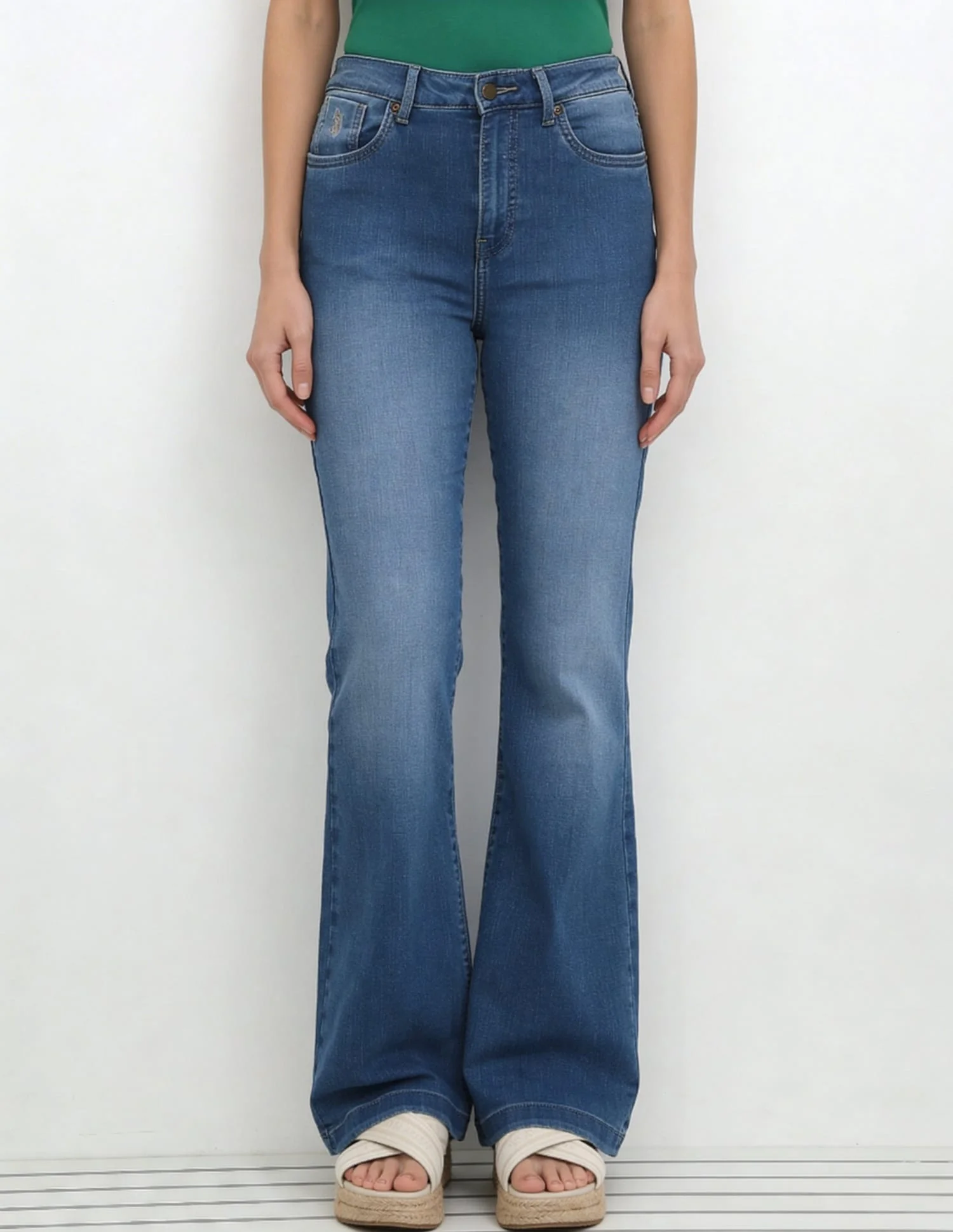 High Rise Flared Fit Jeans - Image 3