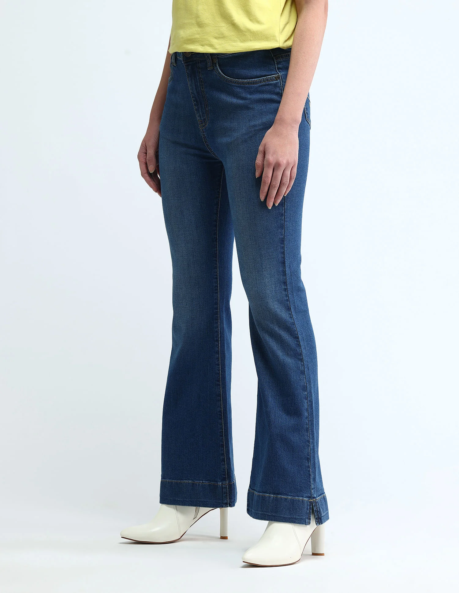 High Rise Flared Fit Jeans - Image 4