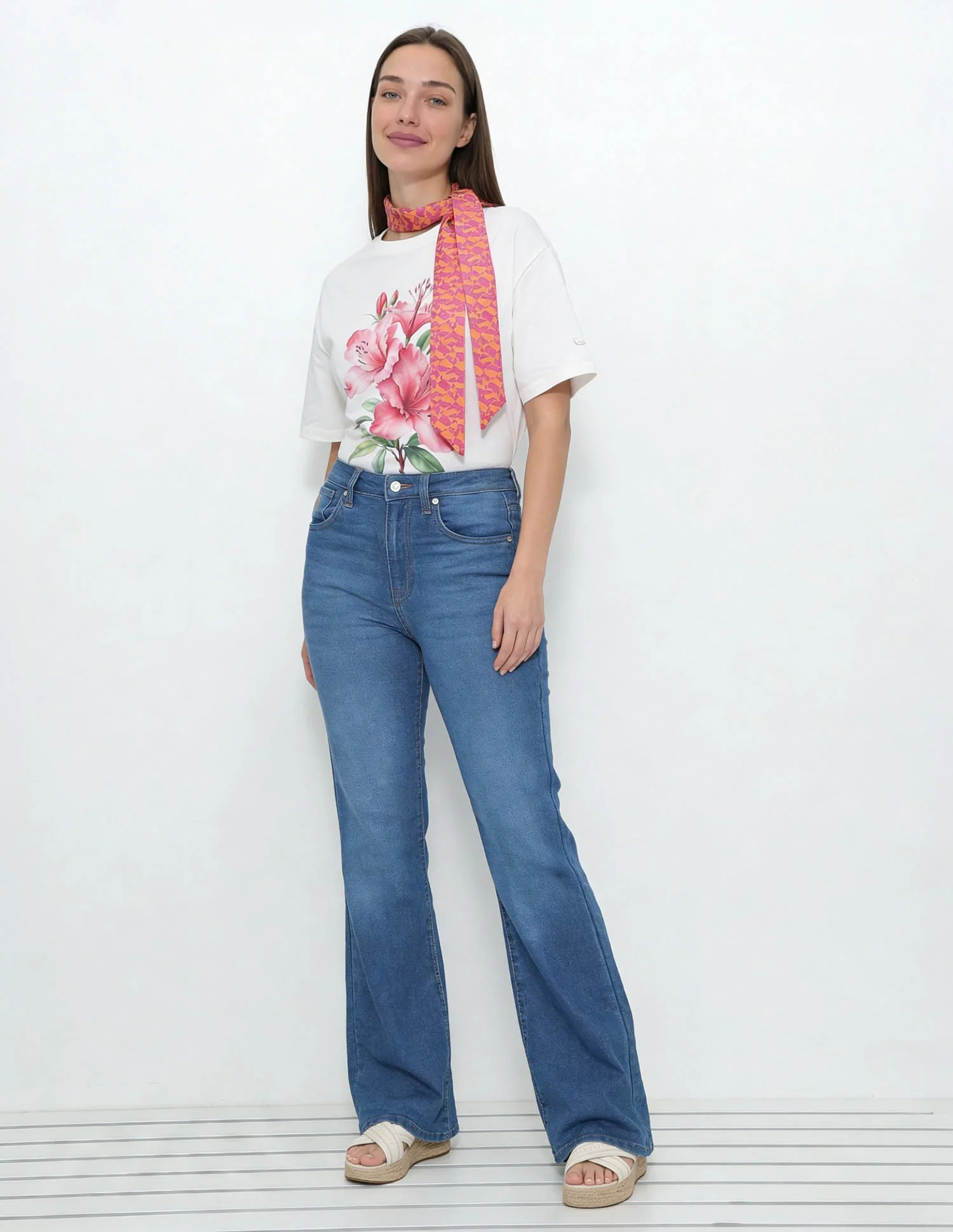 High Rise Flared Fit Jeans