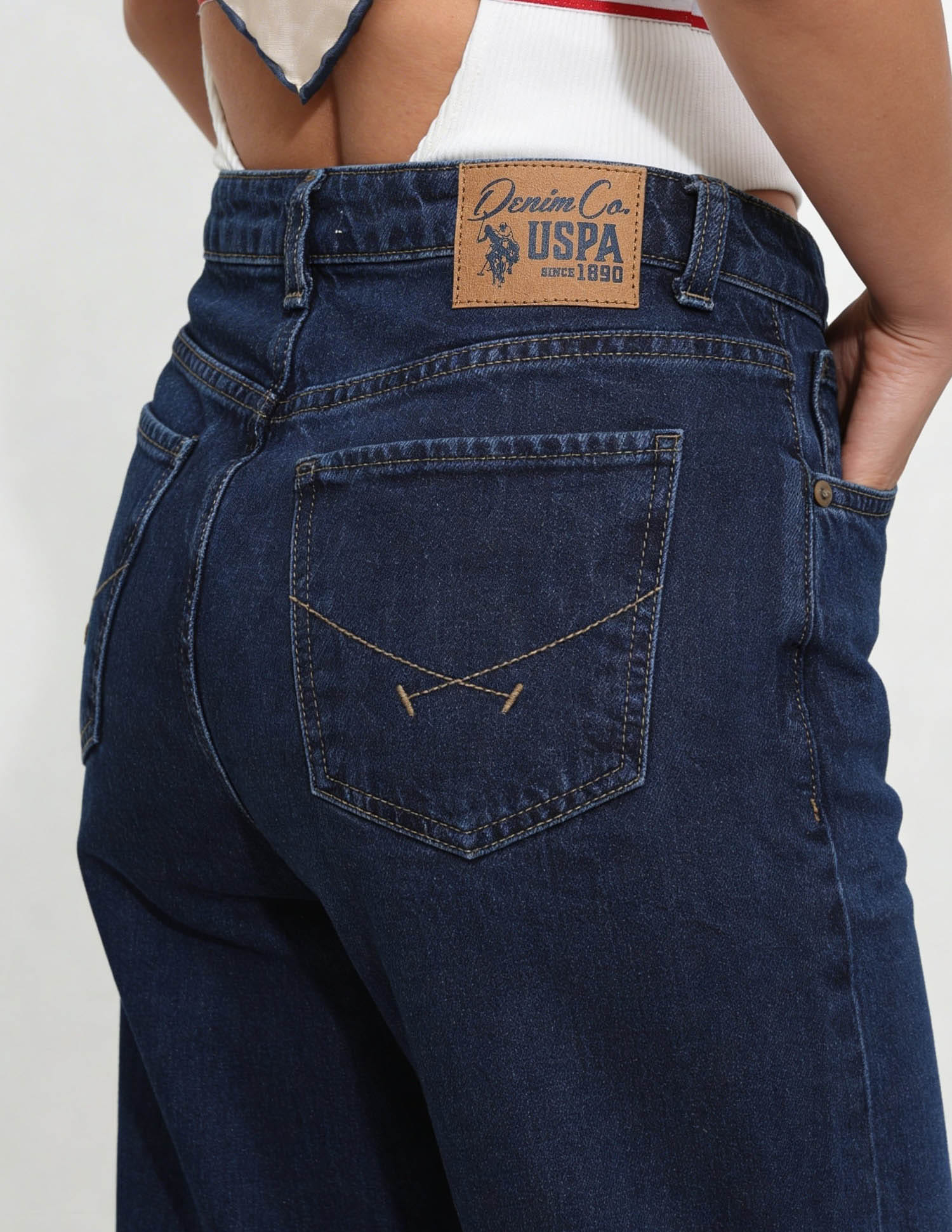 High Rise Flared Fit Jeans - Image 7