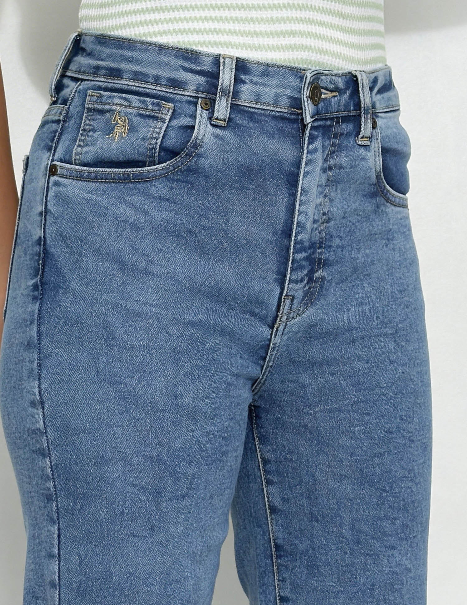 High Rise Flared Fit Jeans - Image 6