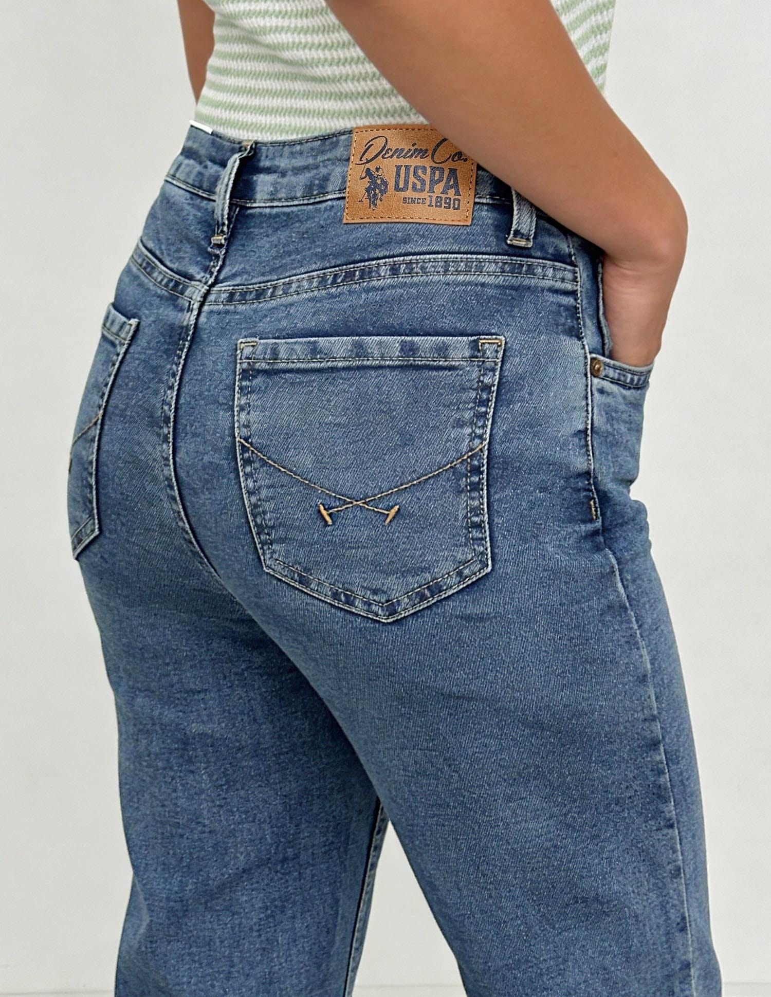 High Rise Flared Fit Jeans - Image 7