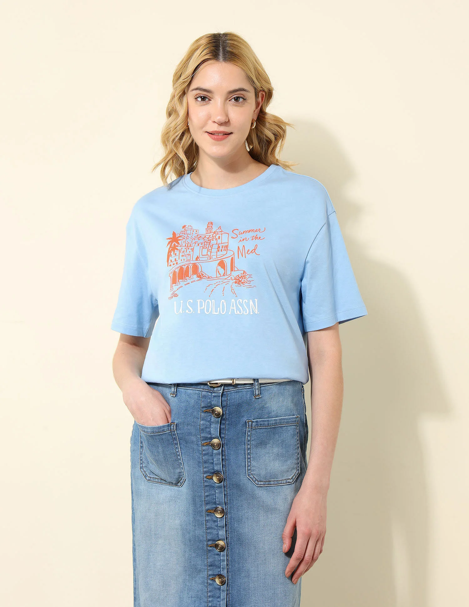 High Rise Mom Fit Jeans - Image 11