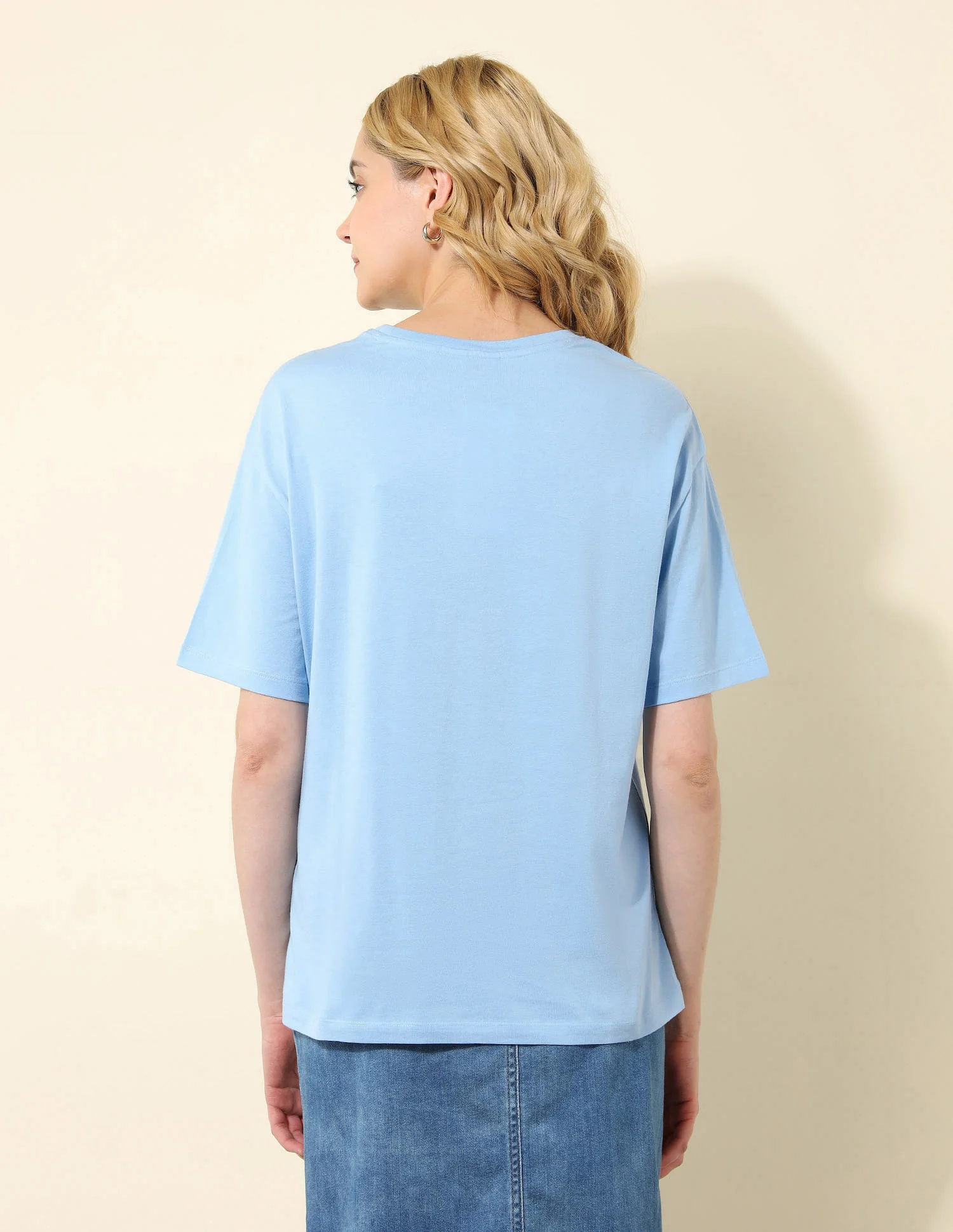 High Rise Mom Fit Jeans - Image 9